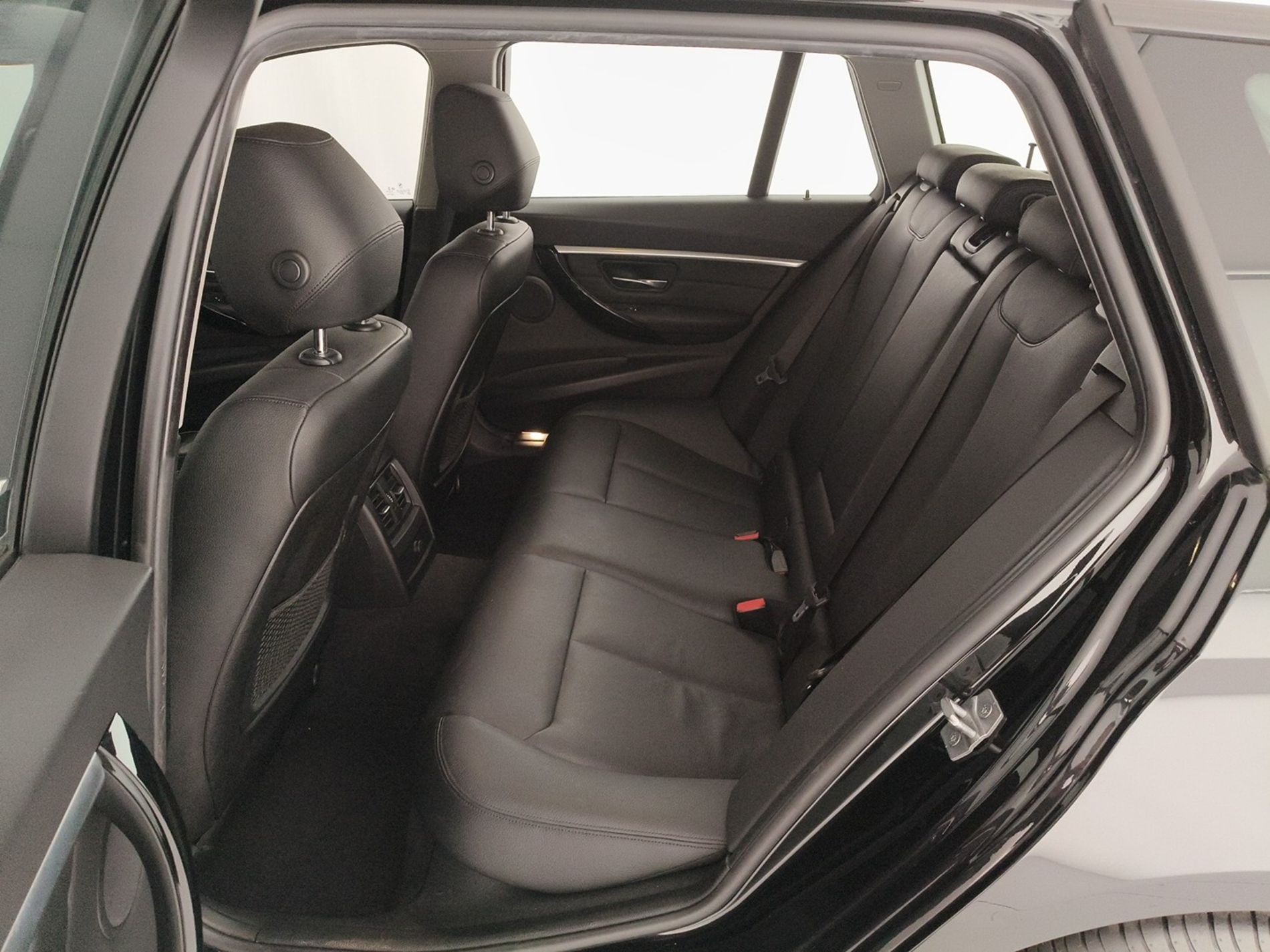 BMW Serie 3 F31 2015 Touring Serie 3 Touring 320d Luxury Steptronic - Messa