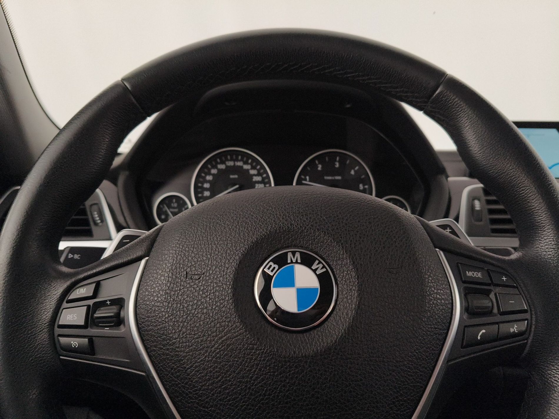 BMW Serie 3 F31 2015 Touring Serie 3 Touring 320d Luxury Steptronic - Messa