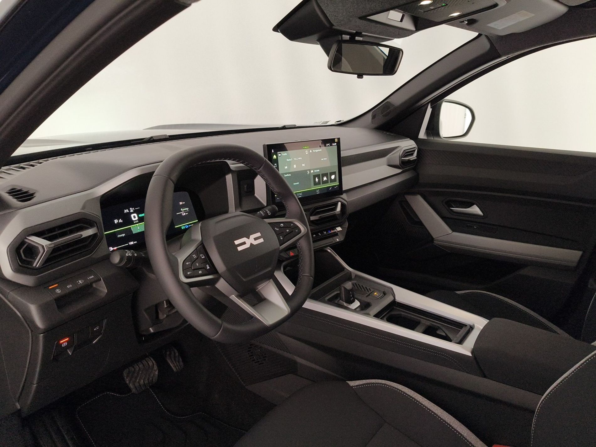 Dacia BIGSTER journey hybrid 155 - Messa