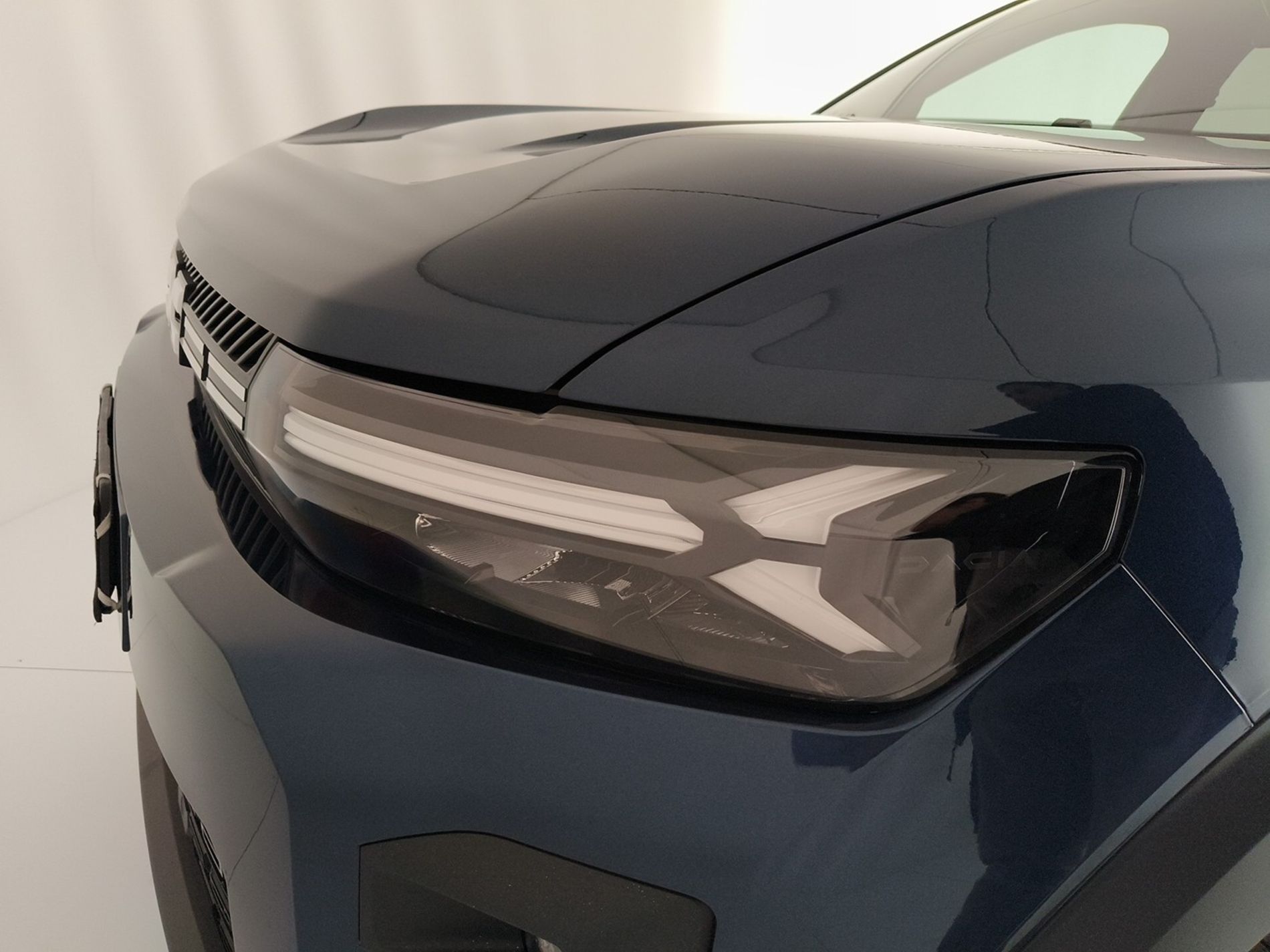 Dacia BIGSTER journey hybrid 155 - Messa