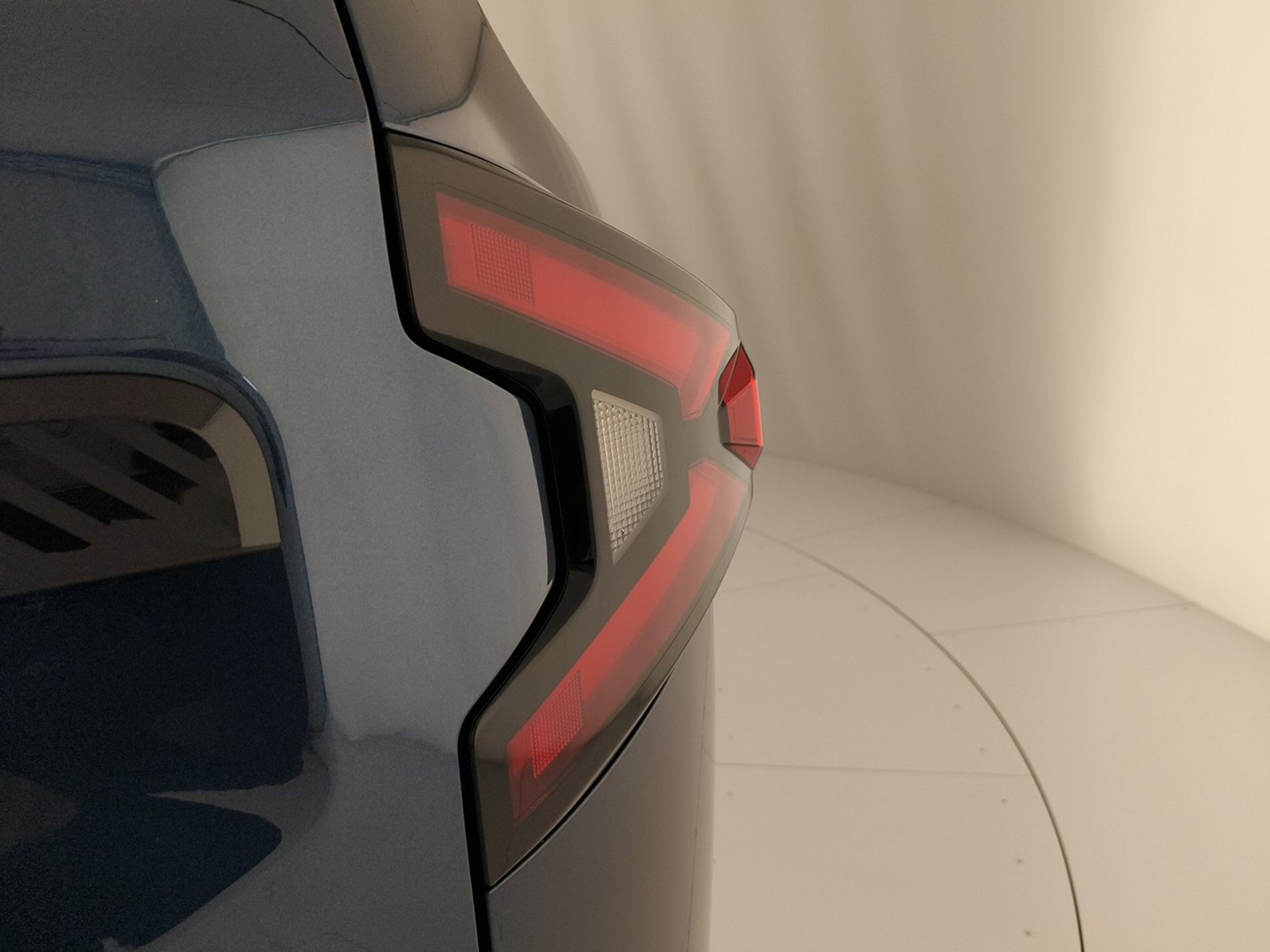 Dacia BIGSTER journey hybrid 155 - Messa