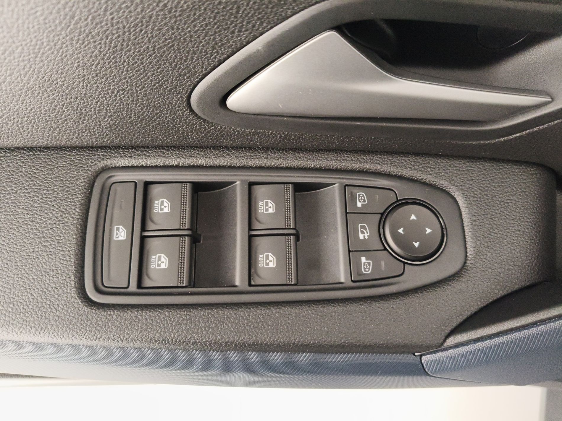 DACIA Duster III 2024 Duster 1.6 hybrid Journey 140cv - Messa