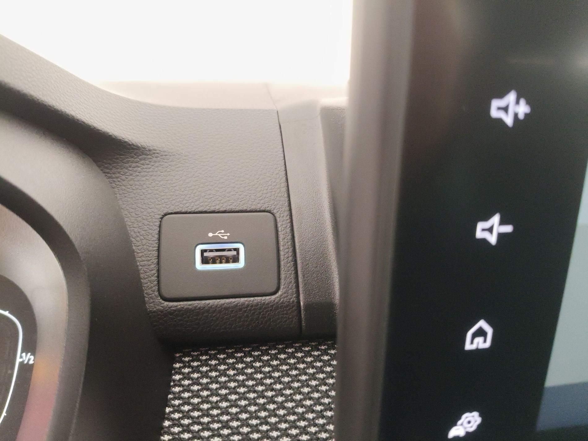 DACIA Jogger 2021 Jogger 1.6 hybrid Extreme 140cv 7p.ti - Messa