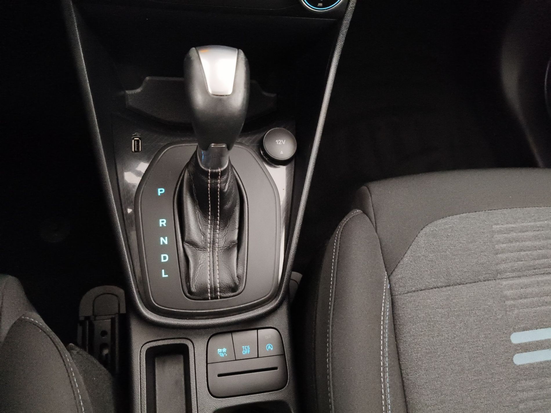 FORD Fiesta Active 2022 Fiesta Active 5 porte 1.0 EcoBoost Hybrid 125cv - Messa