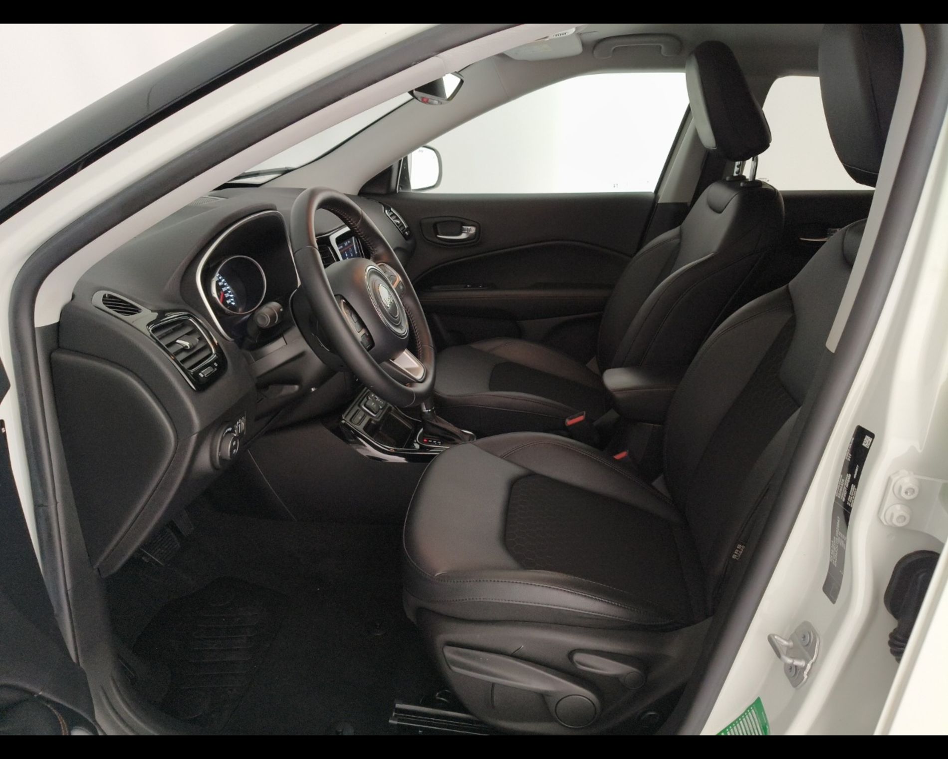 Jeep Compass Compass 1.3 turbo t4 Limited 2wd 150cv ddct my20 - Messa