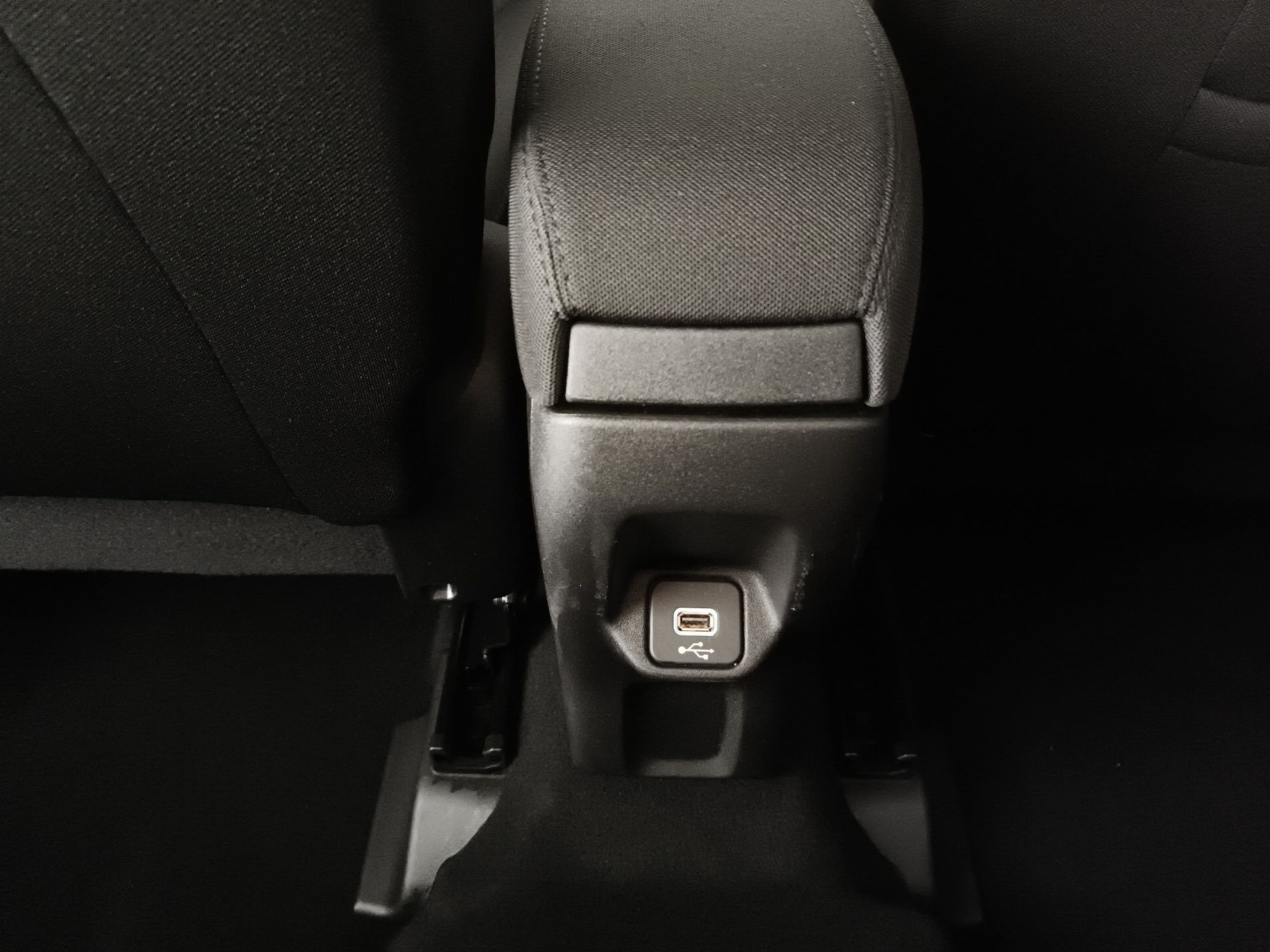 JEEP Renegade Renegade 1.3 t4 Limited 2wd 150cv ddct - Messa