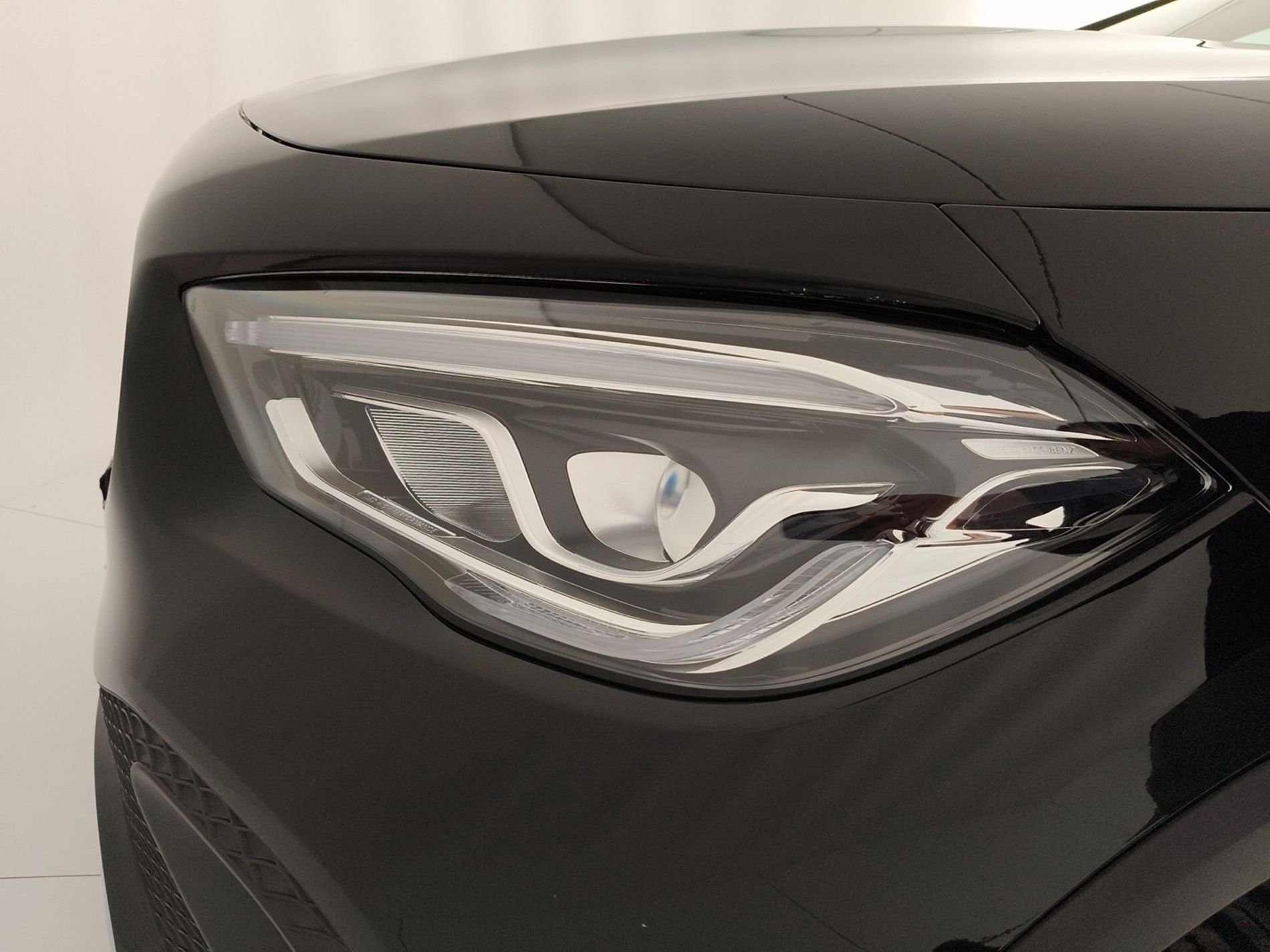 MERCEDES-BENZ GLA GLA 200 d Premium auto - Messa