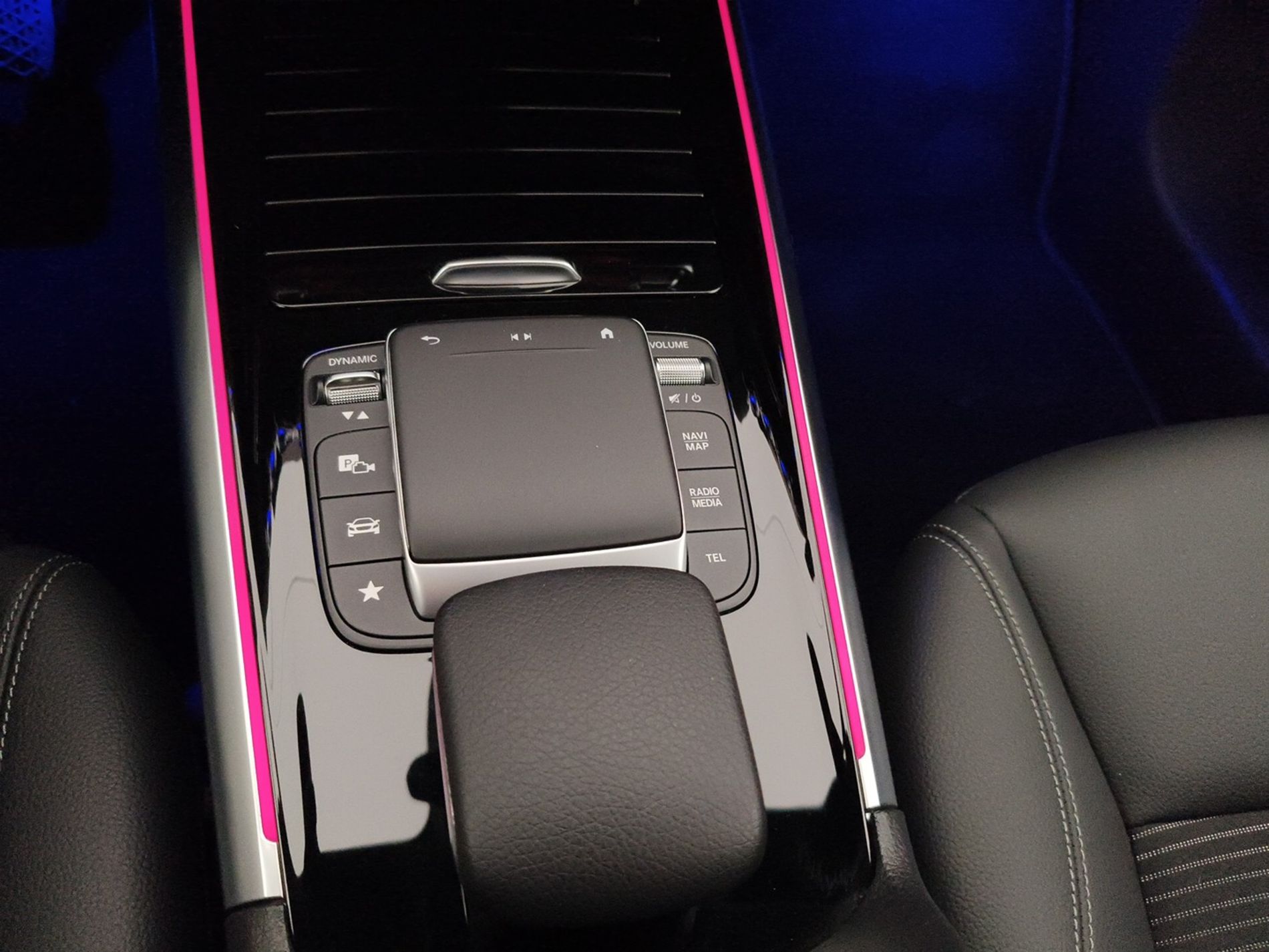 MERCEDES-BENZ GLA GLA 200 d Premium auto - Messa