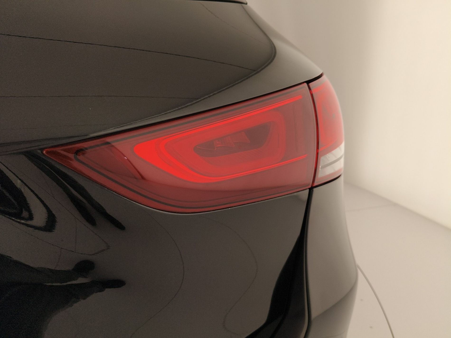 MERCEDES-BENZ GLA GLA 200 d Premium auto - Messa