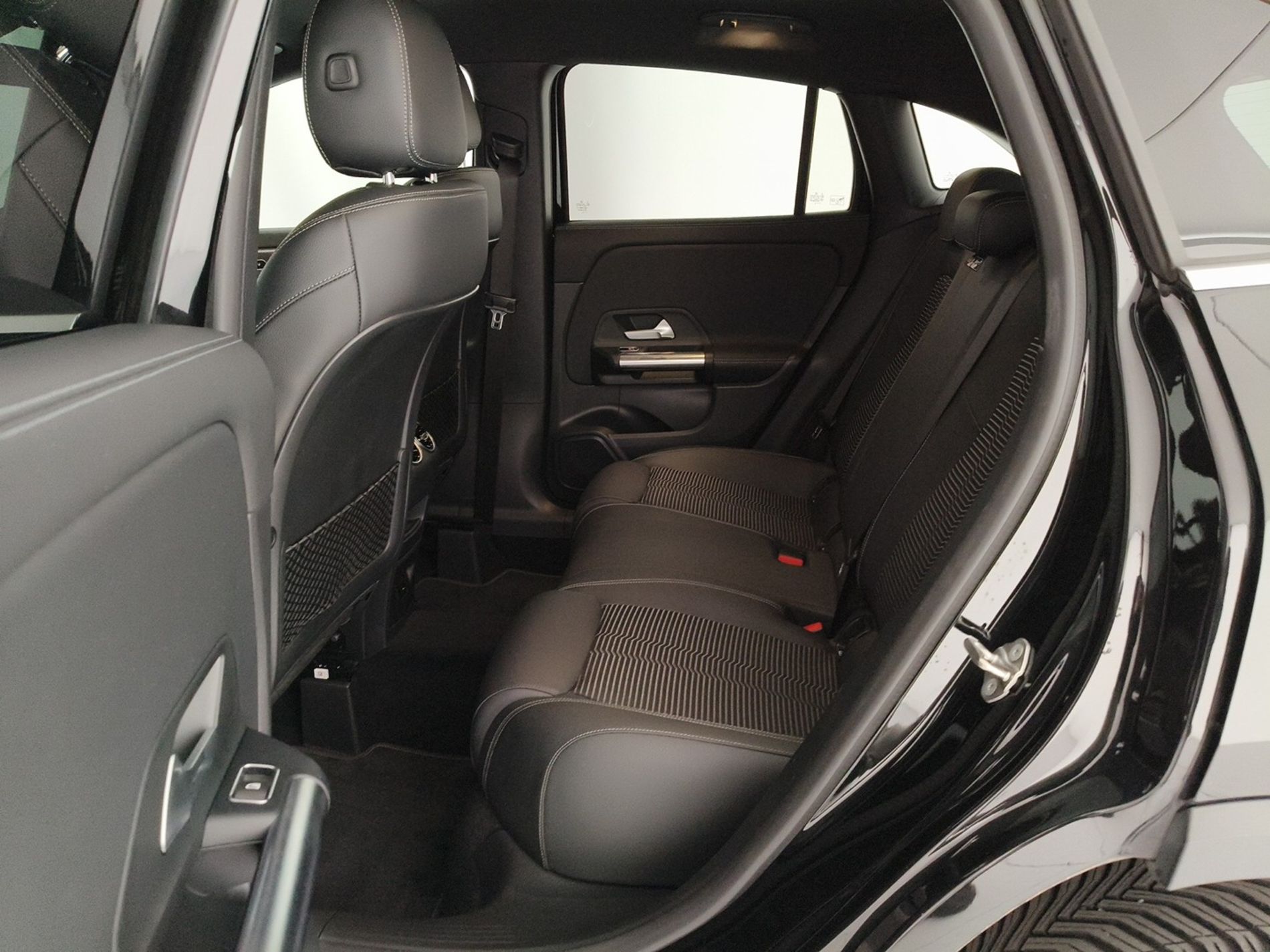 MERCEDES-BENZ GLA GLA 200 d Premium auto - Messa