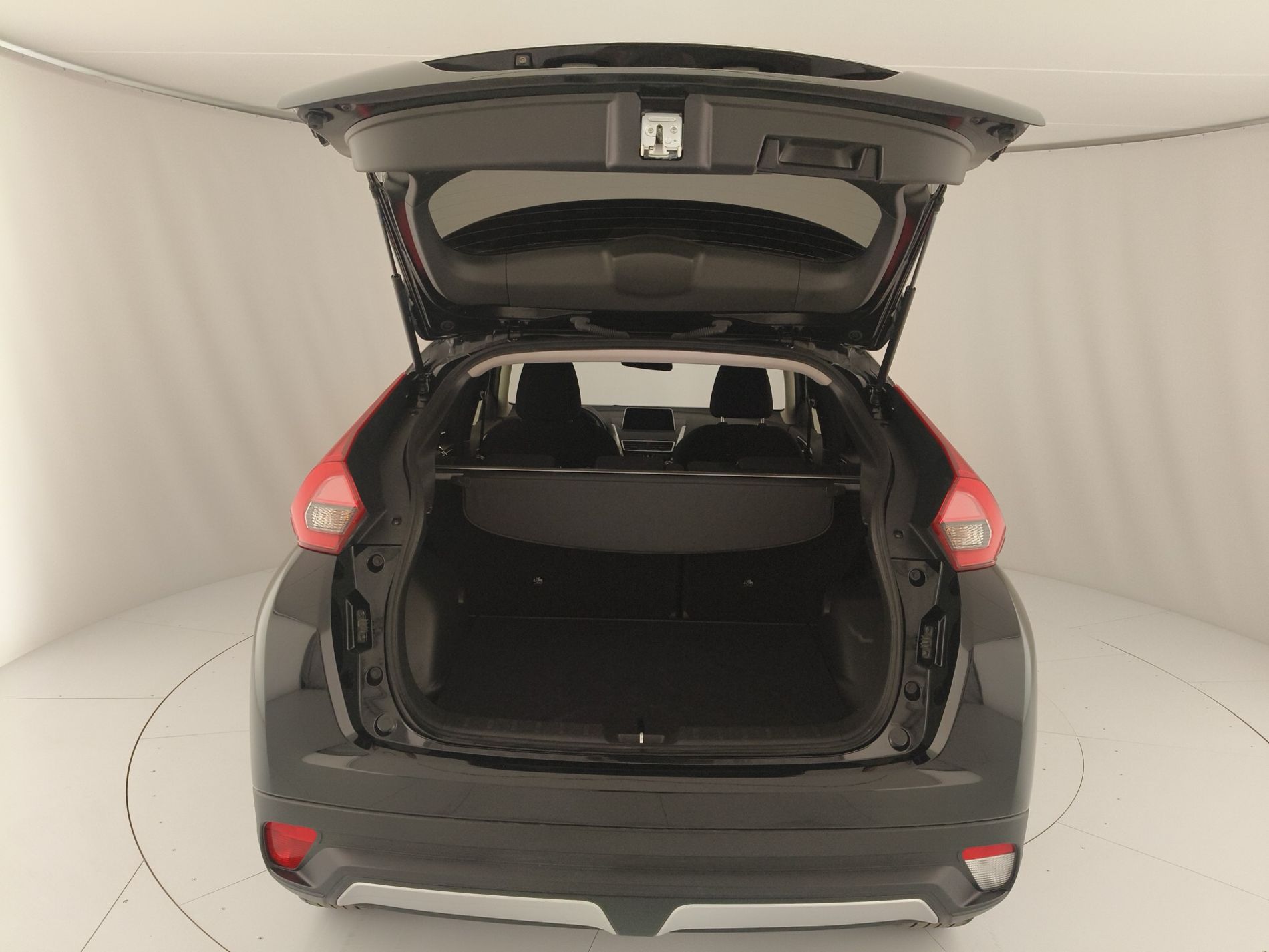 MITSUBISHI Eclipse Cross Eclipse Cross 1.5 Turbo Instyle 2WD - Messa