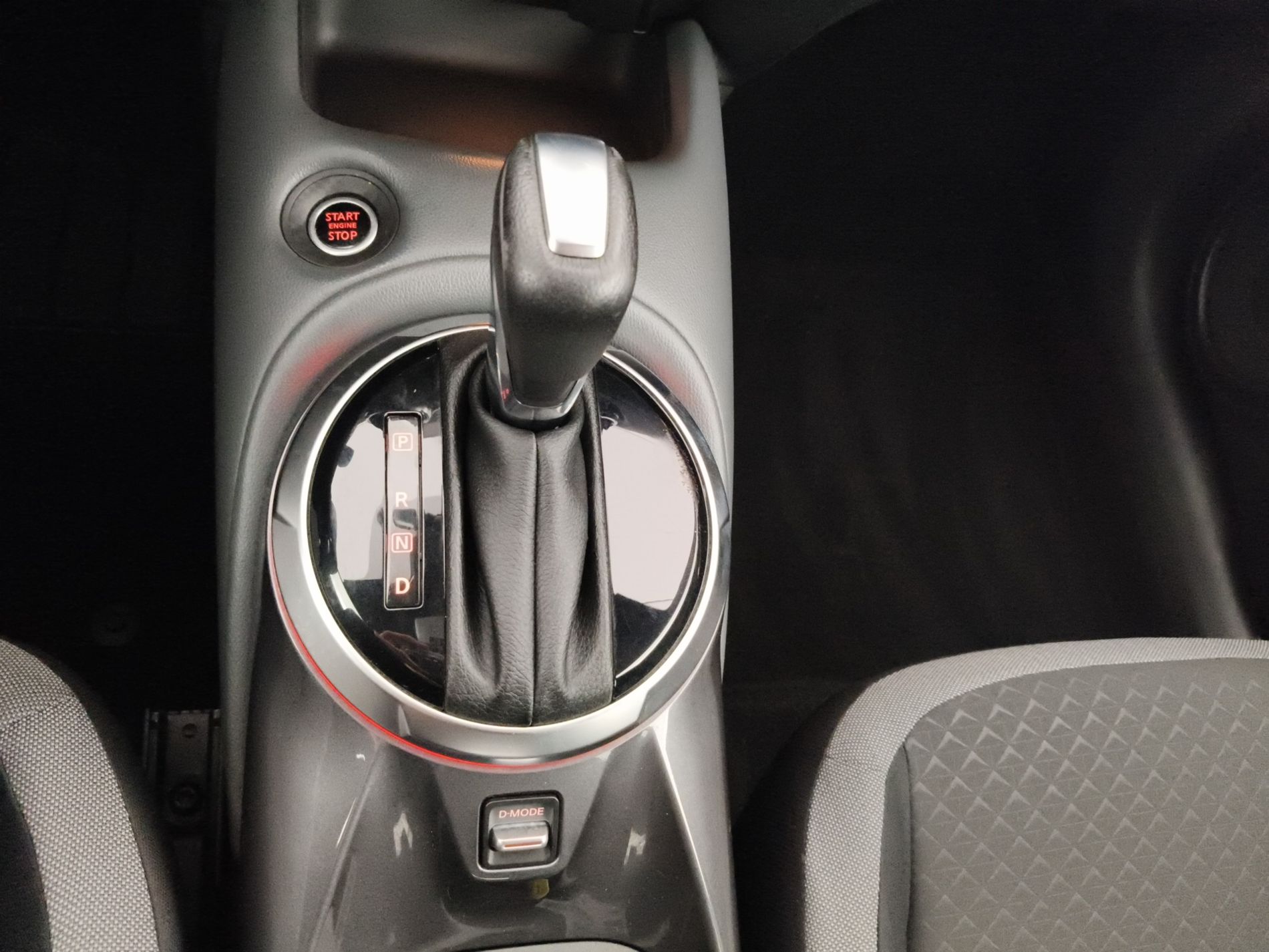 NISSAN Juke II 2020 Juke 1.0 DIG-T 117cv N-Connecta CVT - Messa