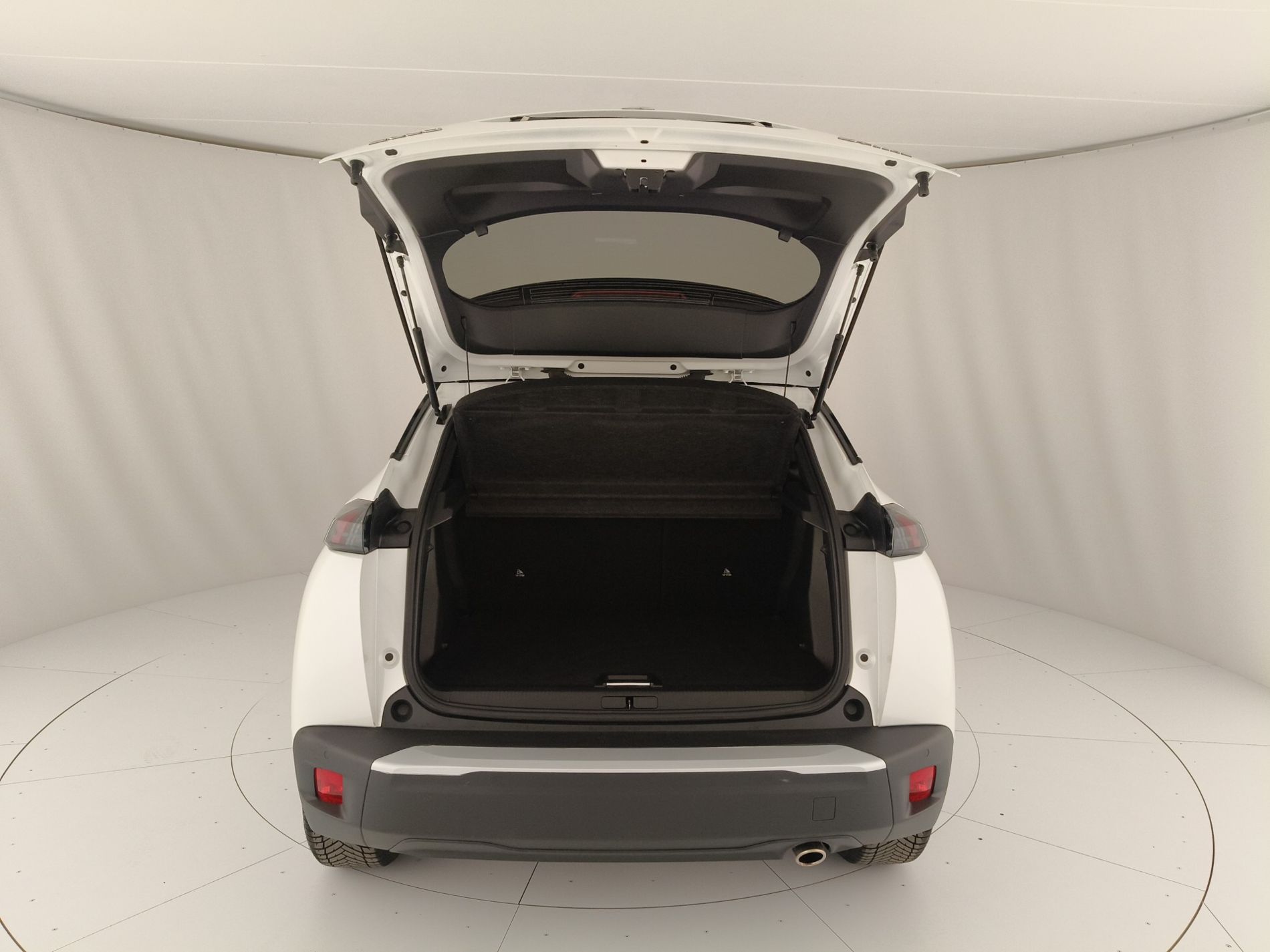 PEUGEOT 2008 II 2020 2008 1.5 BlueHDi 130cv GT Line EAT S&S - Messa