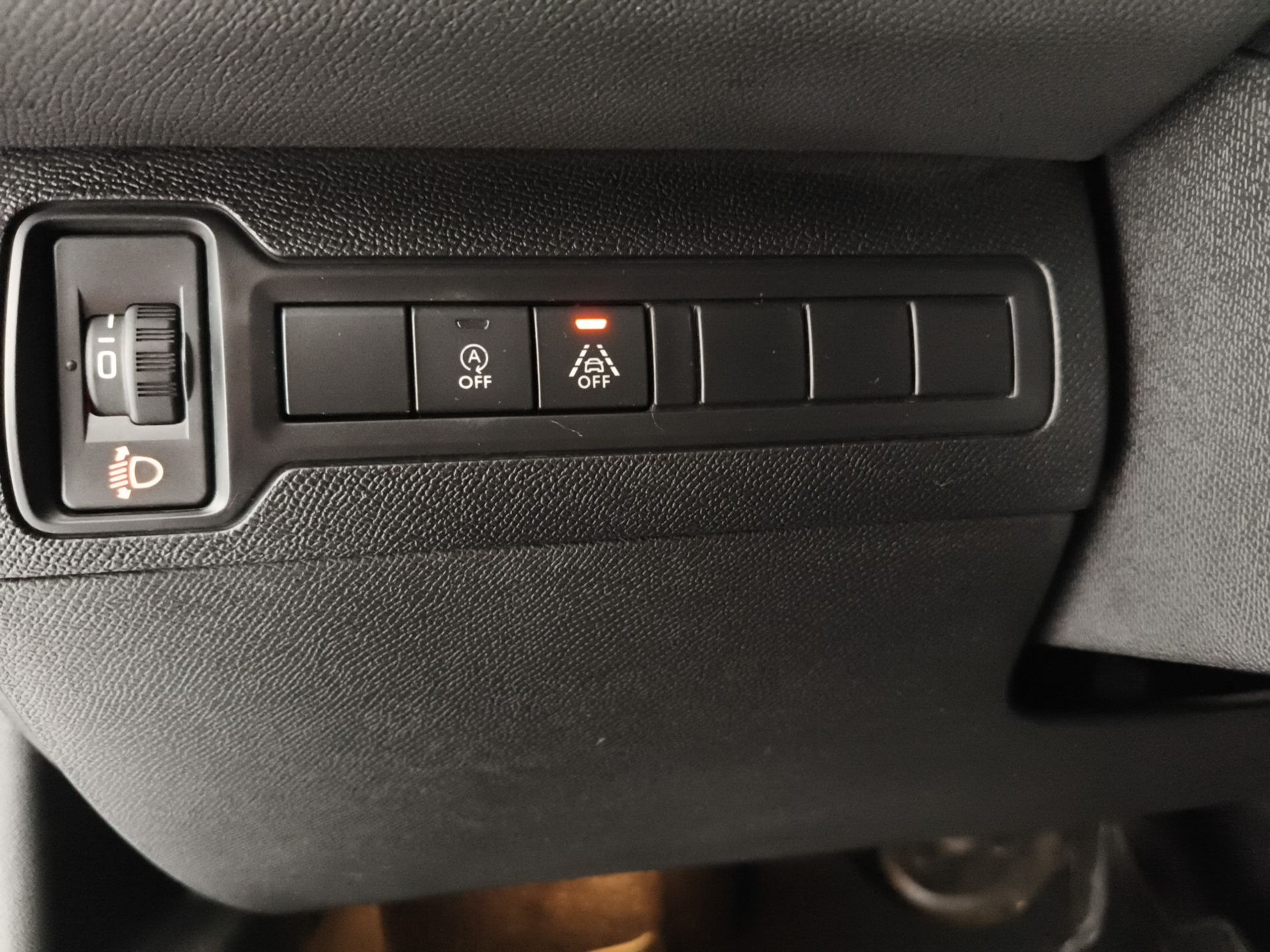 PEUGEOT 308 II 2018 SW 308 Station Wagon 1.5 BlueHDi 130cv Allure EAT S&S - Messa