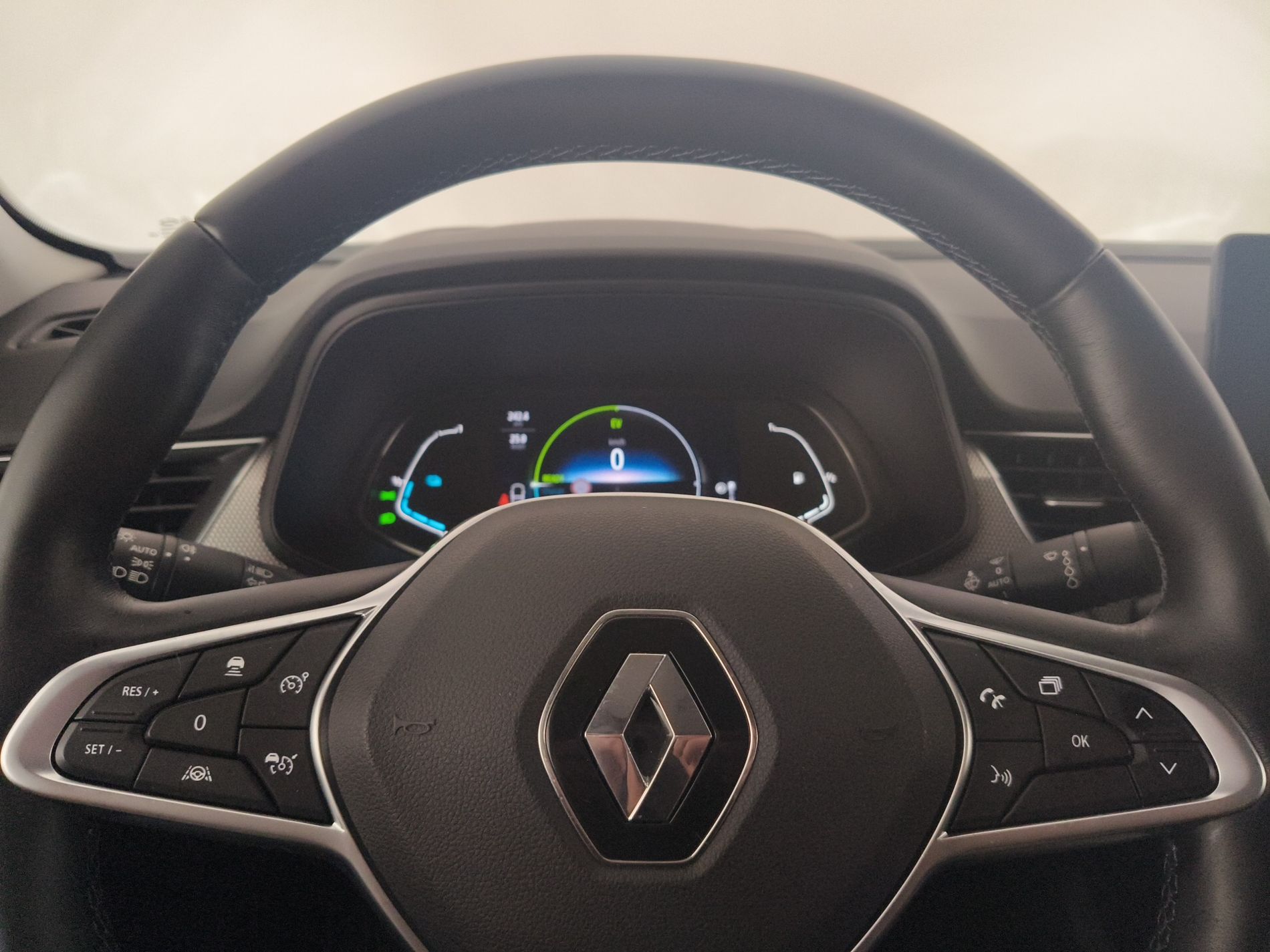 RENAULT Arkana Arkana 1.6 E-Tech full hybrid Intens 145cv - Messa