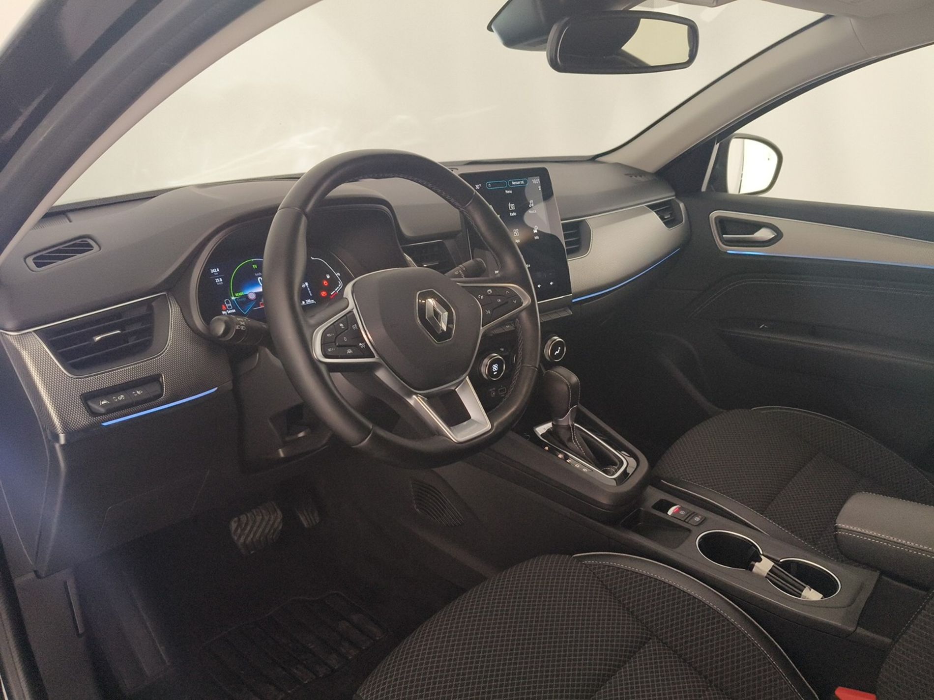 RENAULT Arkana Arkana 1.6 E-Tech full hybrid Intens 145cv - Messa