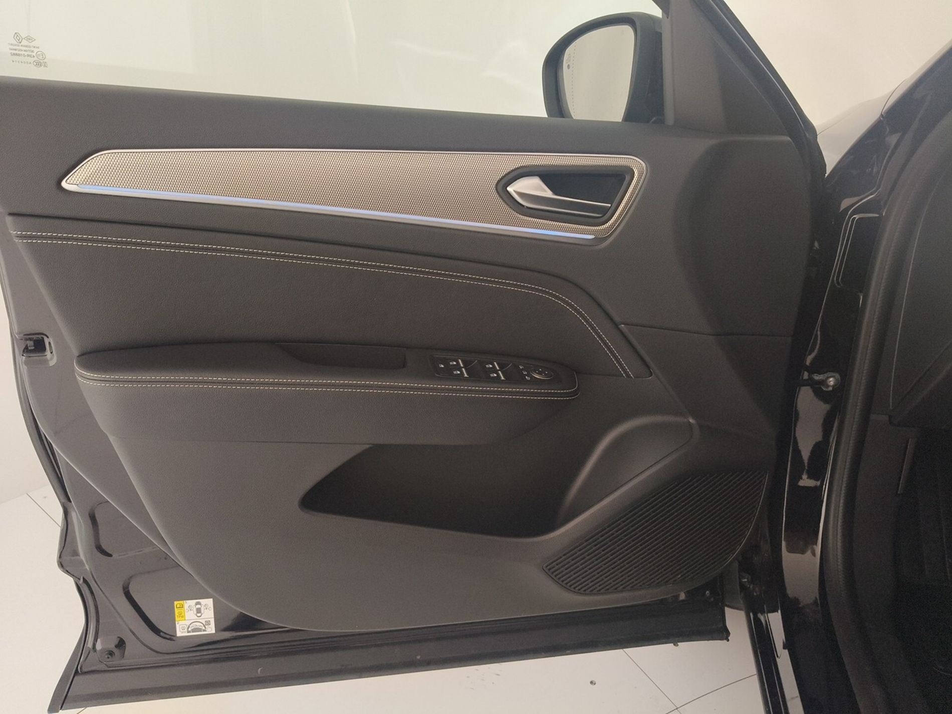 RENAULT Arkana Arkana 1.6 E-Tech full hybrid Intens 145cv - Messa