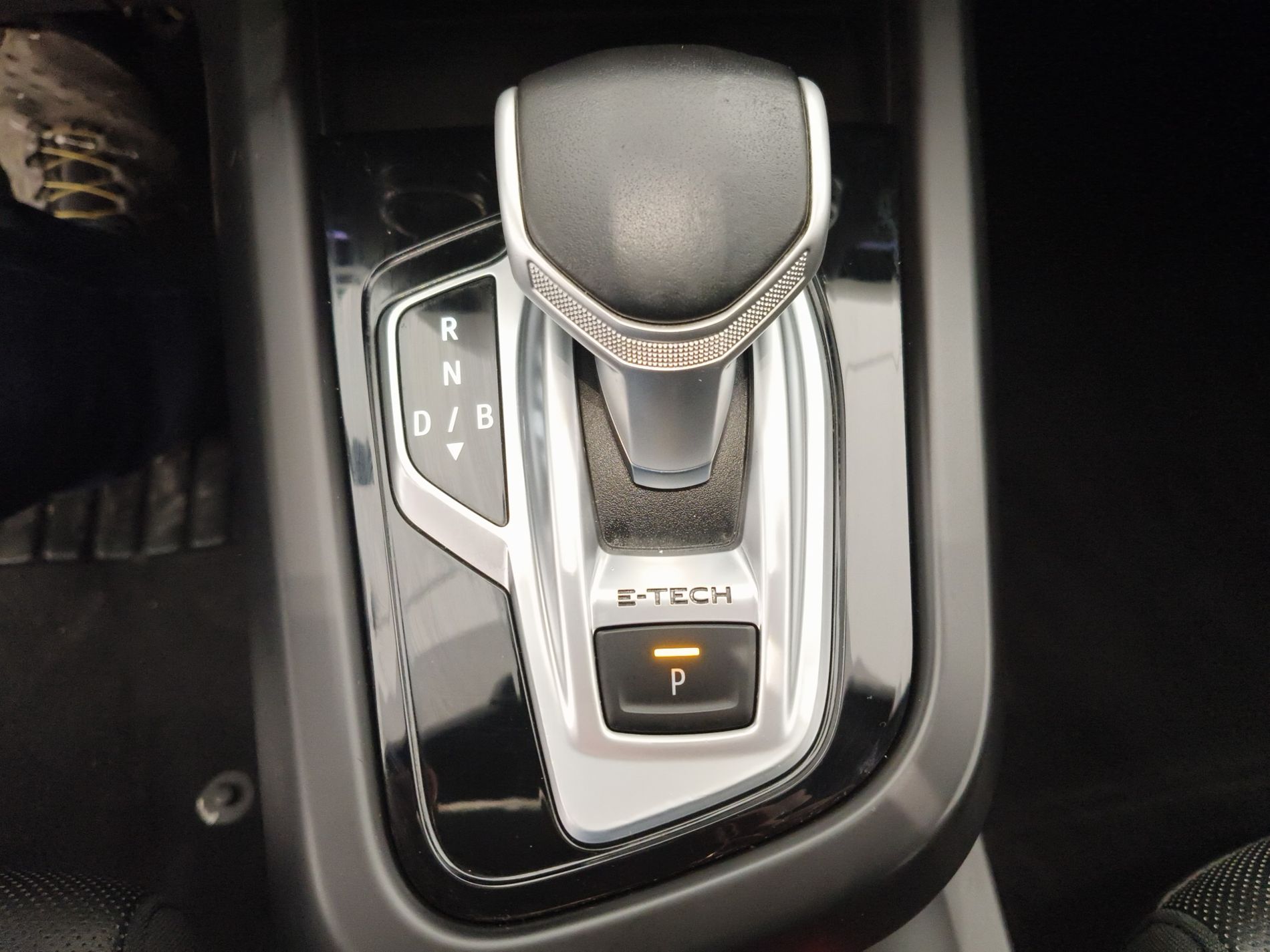 RENAULT Arkana 2021 Arkana 1.6 E-Tech full hybrid R.S. Line Auto 145cv - Messa