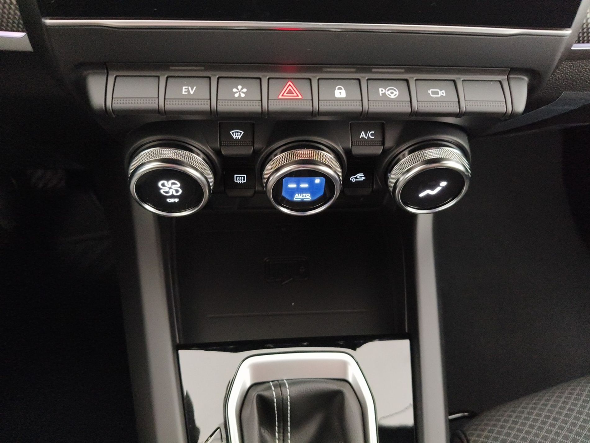 Renault ARKANA techno MY24 E-Tech full hybrid 145 - Messa