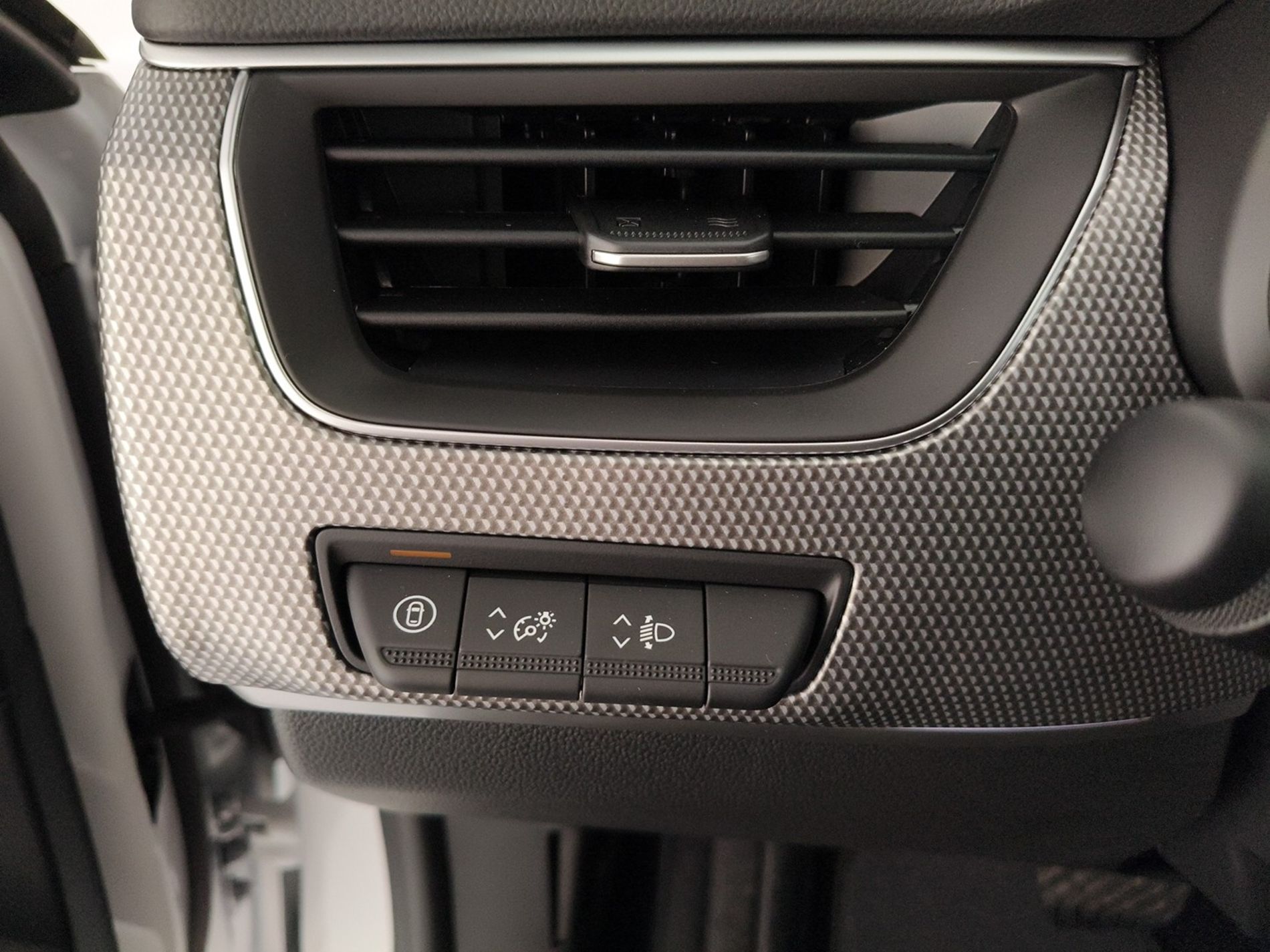 Renault ARKANA techno MY24 E-Tech full hybrid 145 - Messa