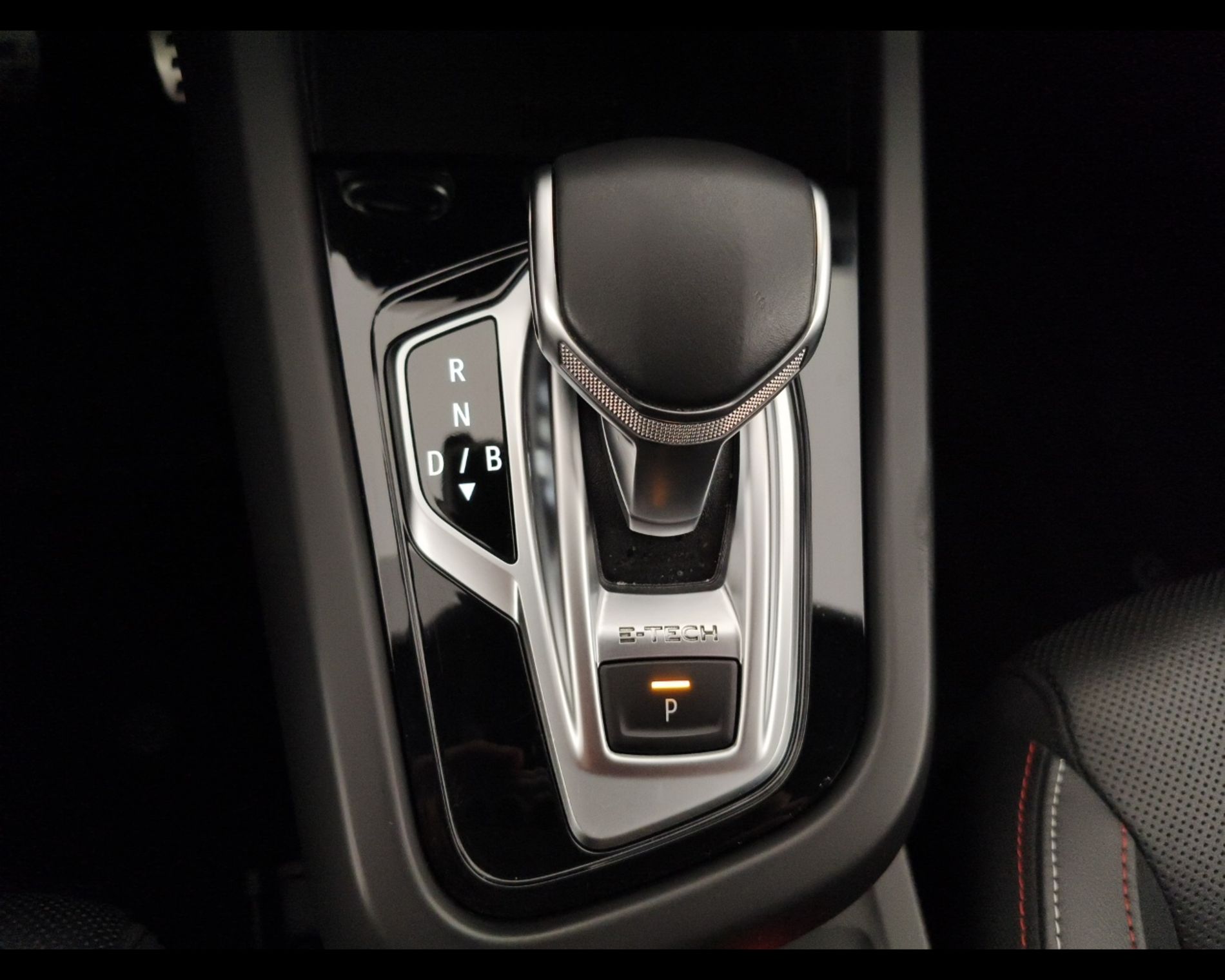 Renault ARKANA Arkana 1.6 hybrid R.S. Line E-Tech 145cv - Messa