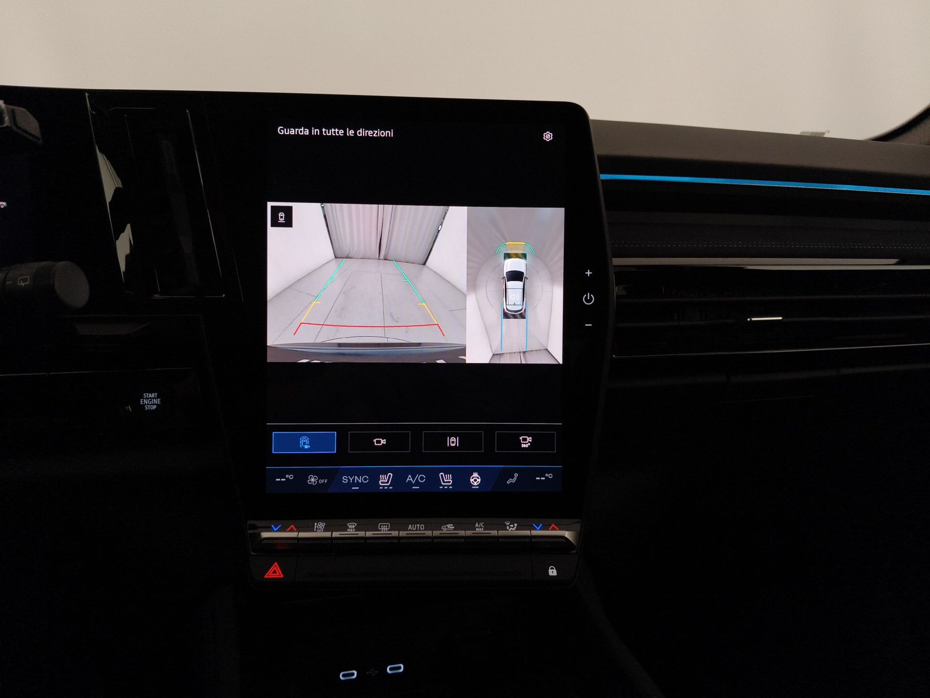 Renault NUOVO AUSTRAL esprit Alpine MY25 full hybrid E-Tech 200 - Messa