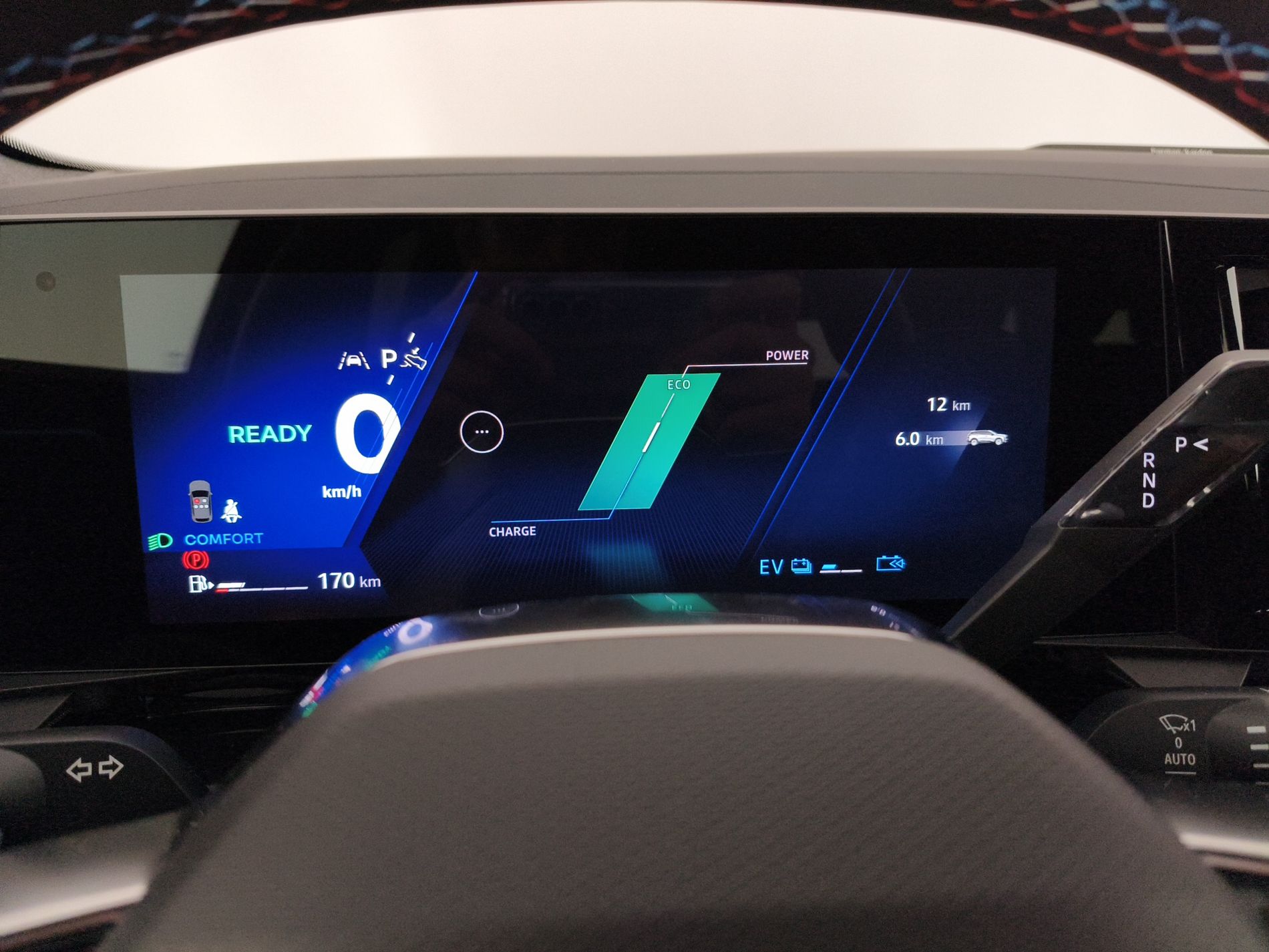 Renault NUOVO AUSTRAL esprit Alpine MY25 full hybrid E-Tech 200 - Messa