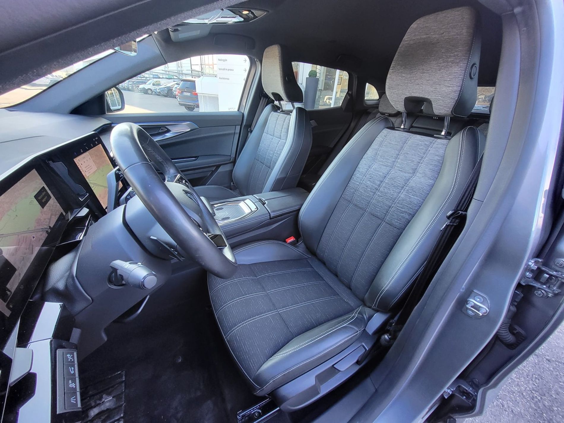 RENAULT Austral 2023 Austral 1.2 E-Tech full hybrid 200cv Techno Auto - Messa