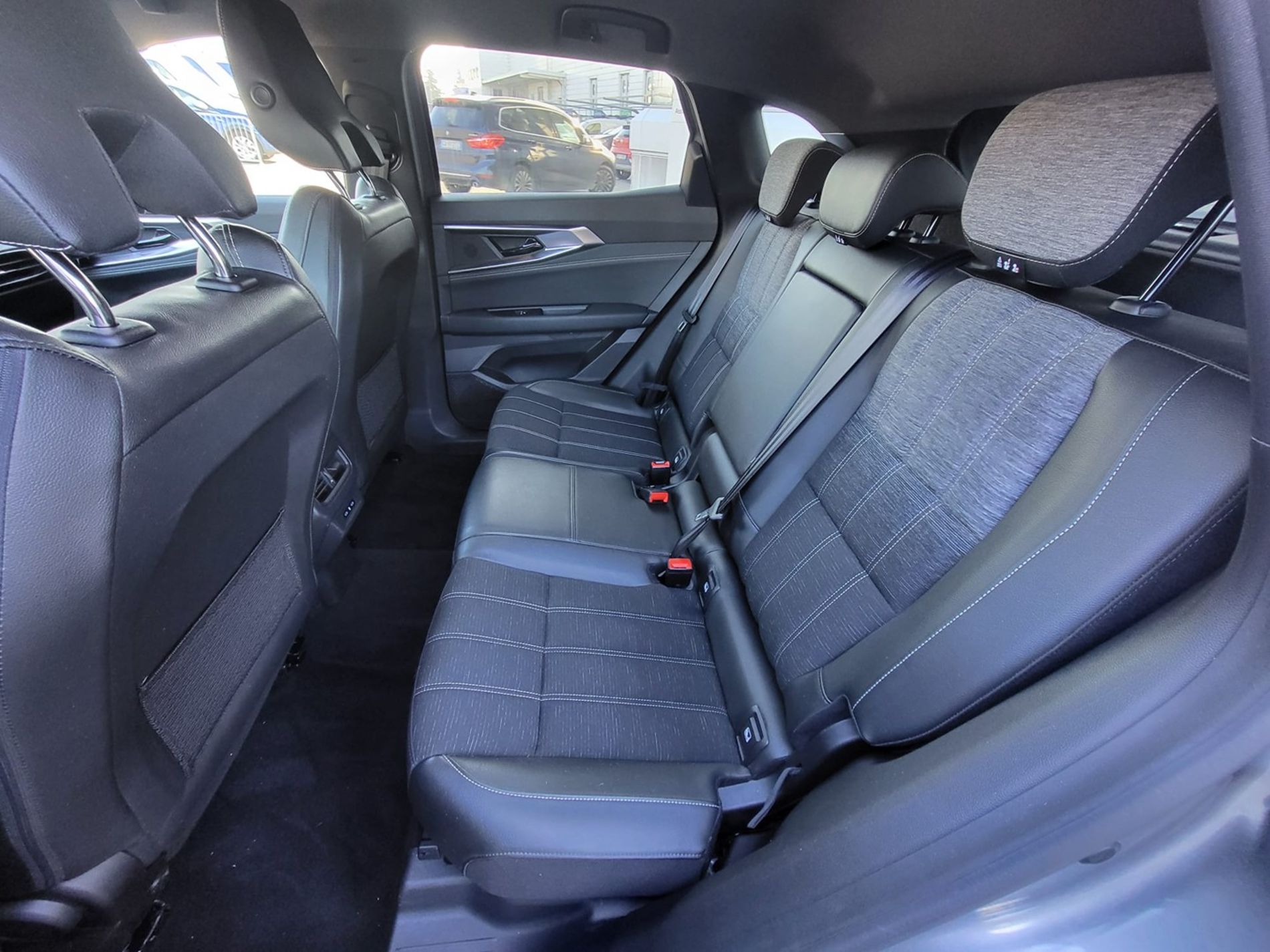 RENAULT Austral 2023 Austral 1.2 E-Tech full hybrid 200cv Techno Auto - Messa