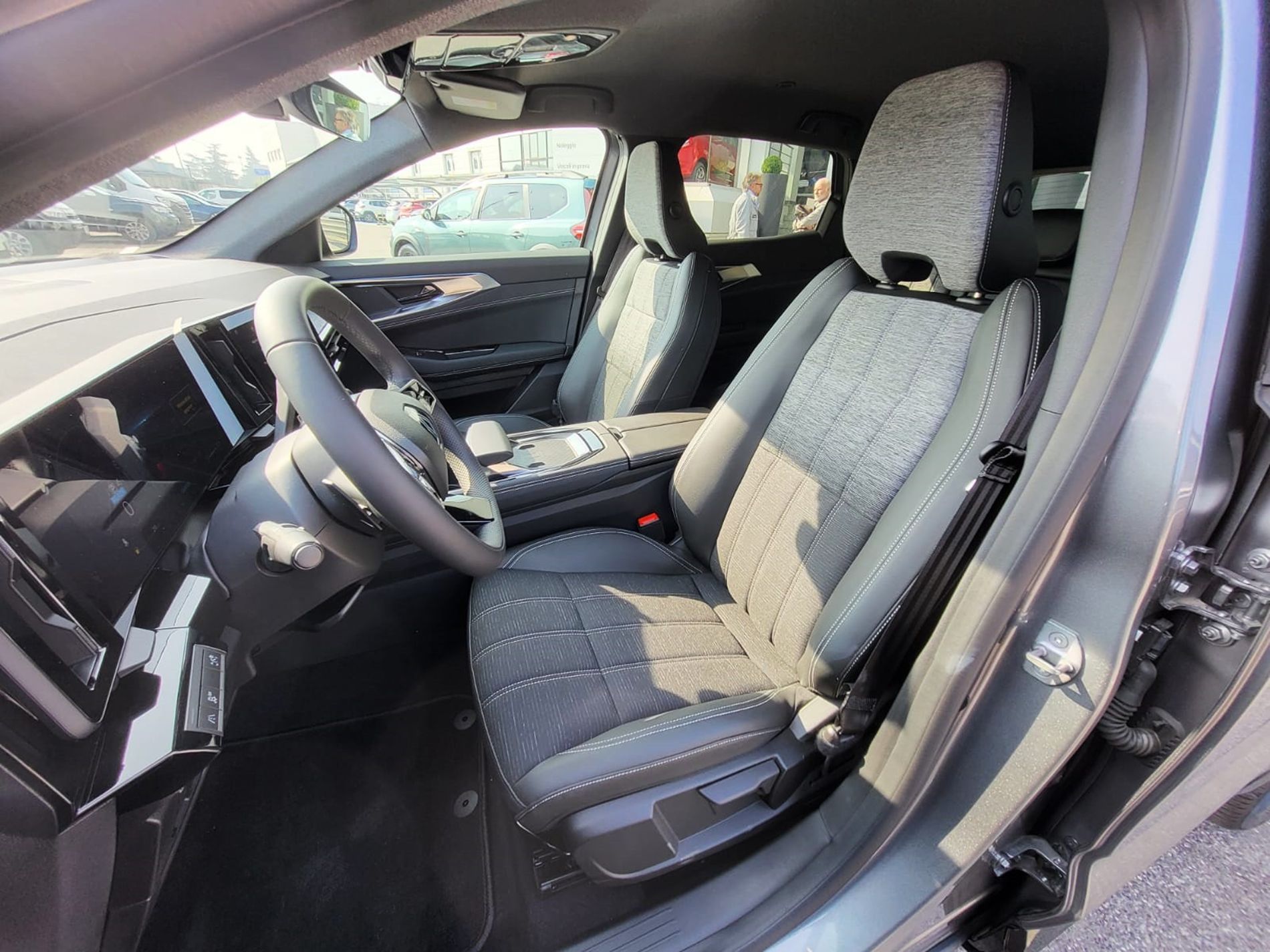 Renault NUOVO AUSTRAL techno E-Tech full hybrid 200 - Messa