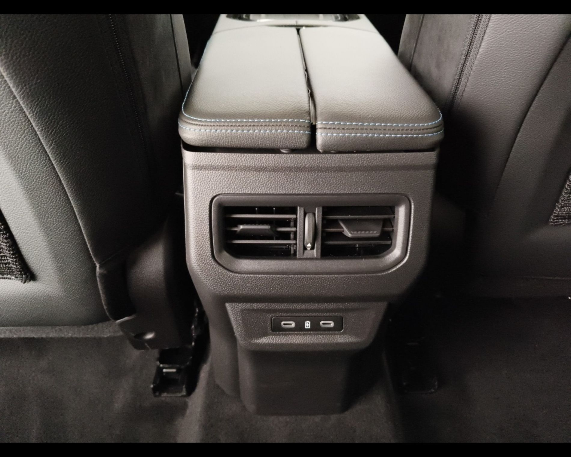 Renault Austral Austral 1.2 E-Tech full hybrid Techno Esprit Alpine 200cv - Messa