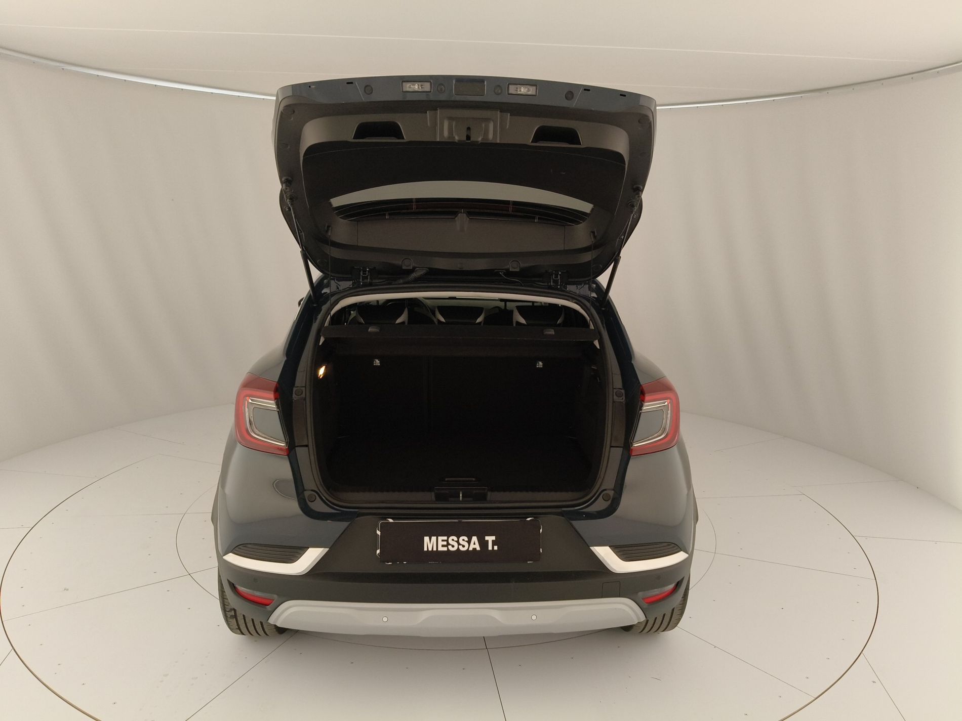 RENAULT Captur Captur 1.6 E-Tech hybrid Intens 145cv auto - Messa