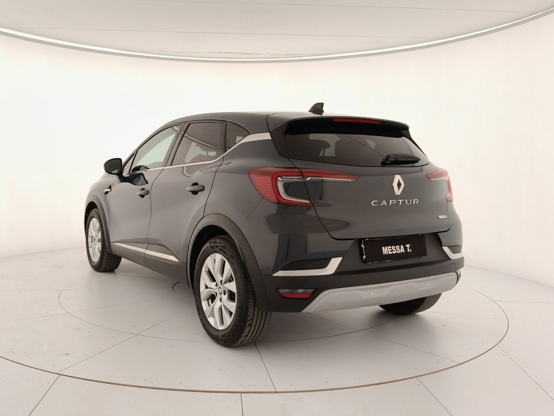 RENAULT Captur Captur 1.6 E-Tech hybrid Intens 145cv auto - Messa