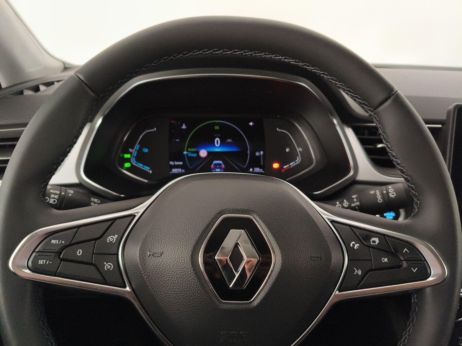 RENAULT Captur Captur 1.6 E-Tech hybrid Intens 145cv auto - Messa