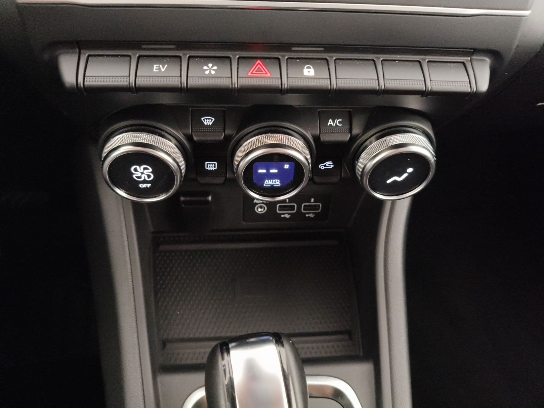 RENAULT Captur Captur 1.6 E-Tech hybrid Intens 145cv auto - Messa