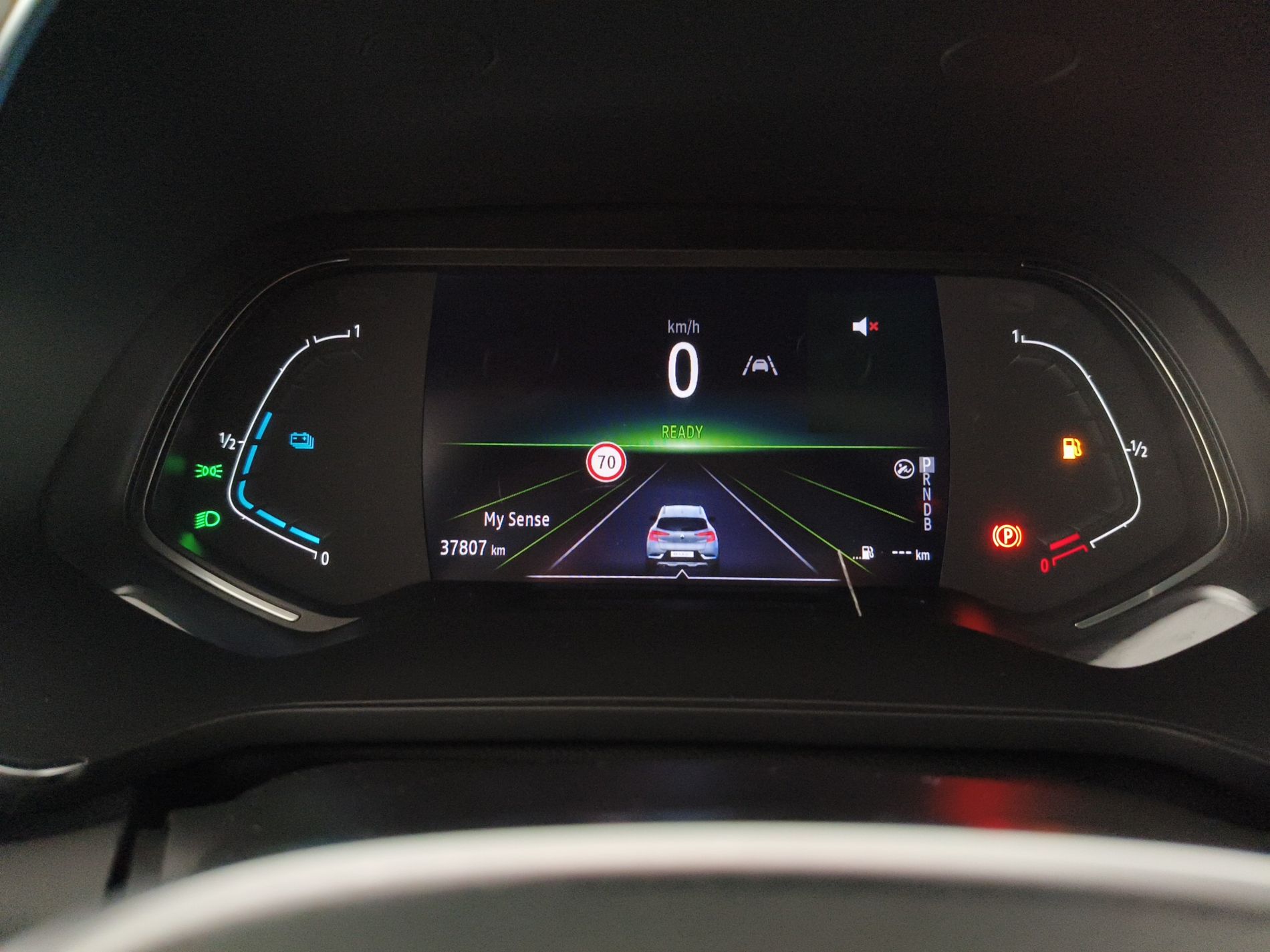 RENAULT Captur Captur 1.6 E-Tech hybrid Intens 145cv auto - Messa