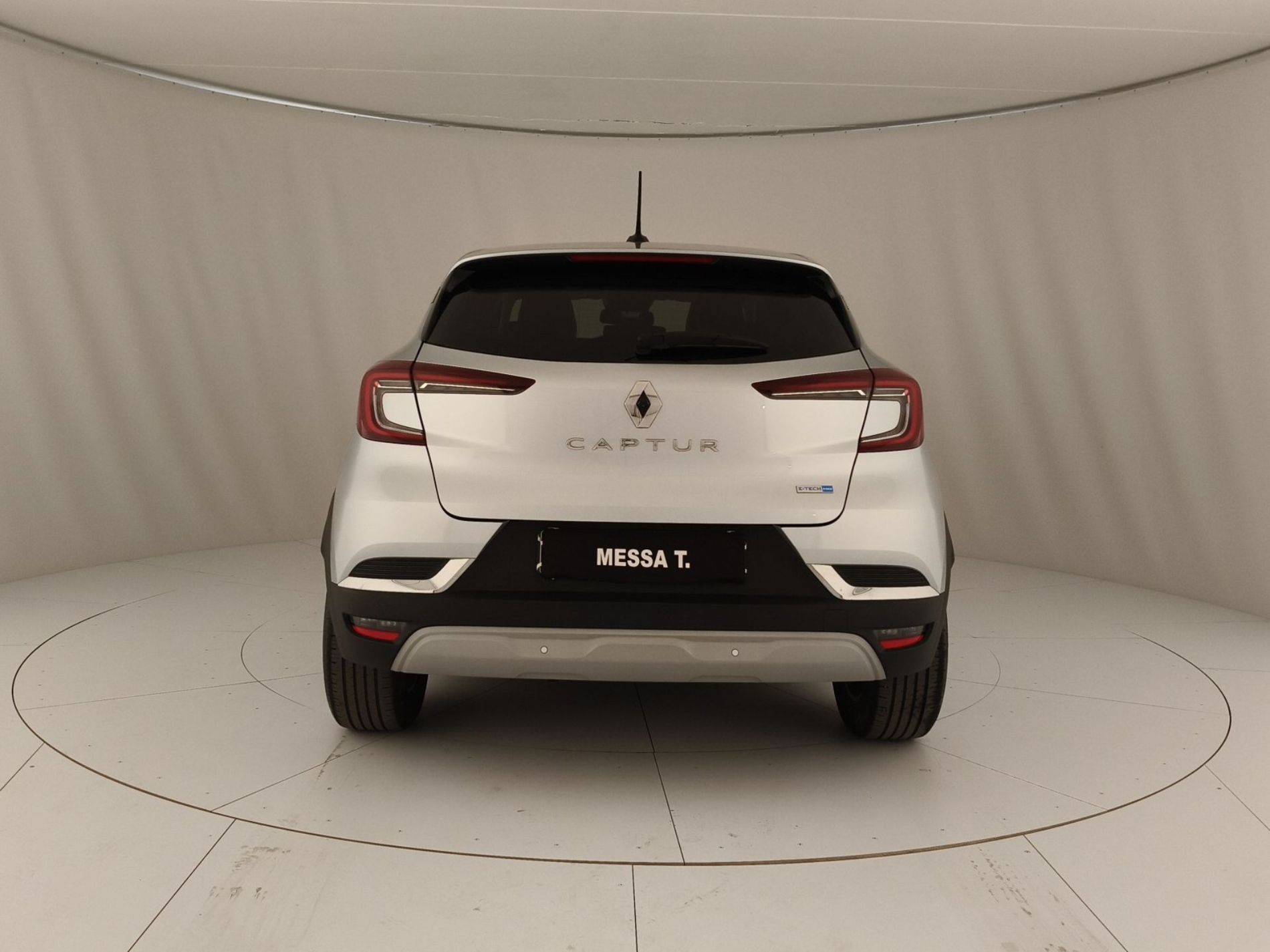 RENAULT Captur Captur 1.6 E-Tech hybrid Intens 145cv auto - Messa