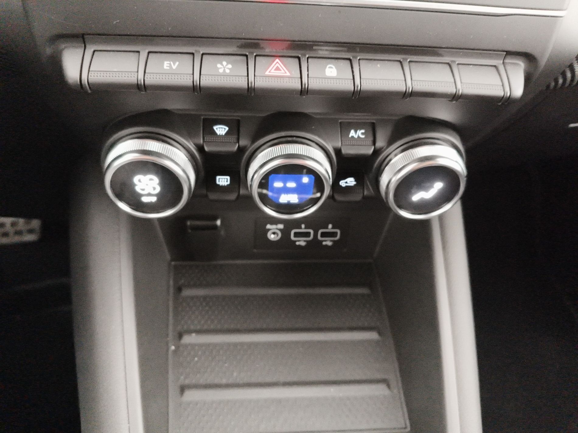 RENAULT Captur Captur 1.6 E-Tech hybrid RS Line 145cv auto - Messa