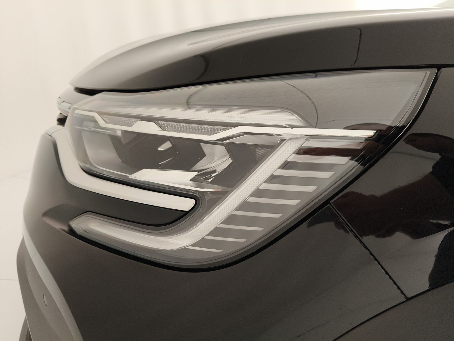 RENAULT Captur Captur 1.6 E-Tech hybrid RS Line 145cv auto - Messa