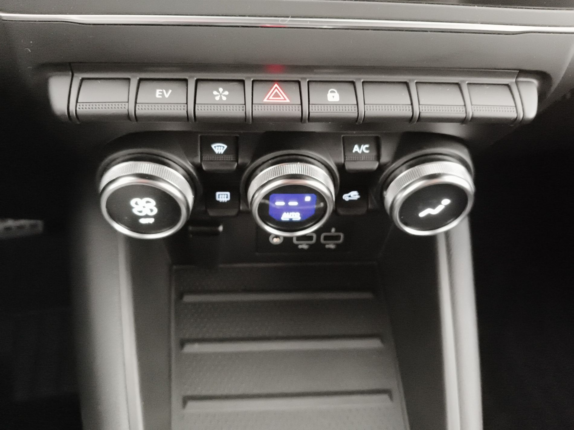 RENAULT Captur Captur 1.6 E-Tech hybrid RS Line 145cv auto - Messa