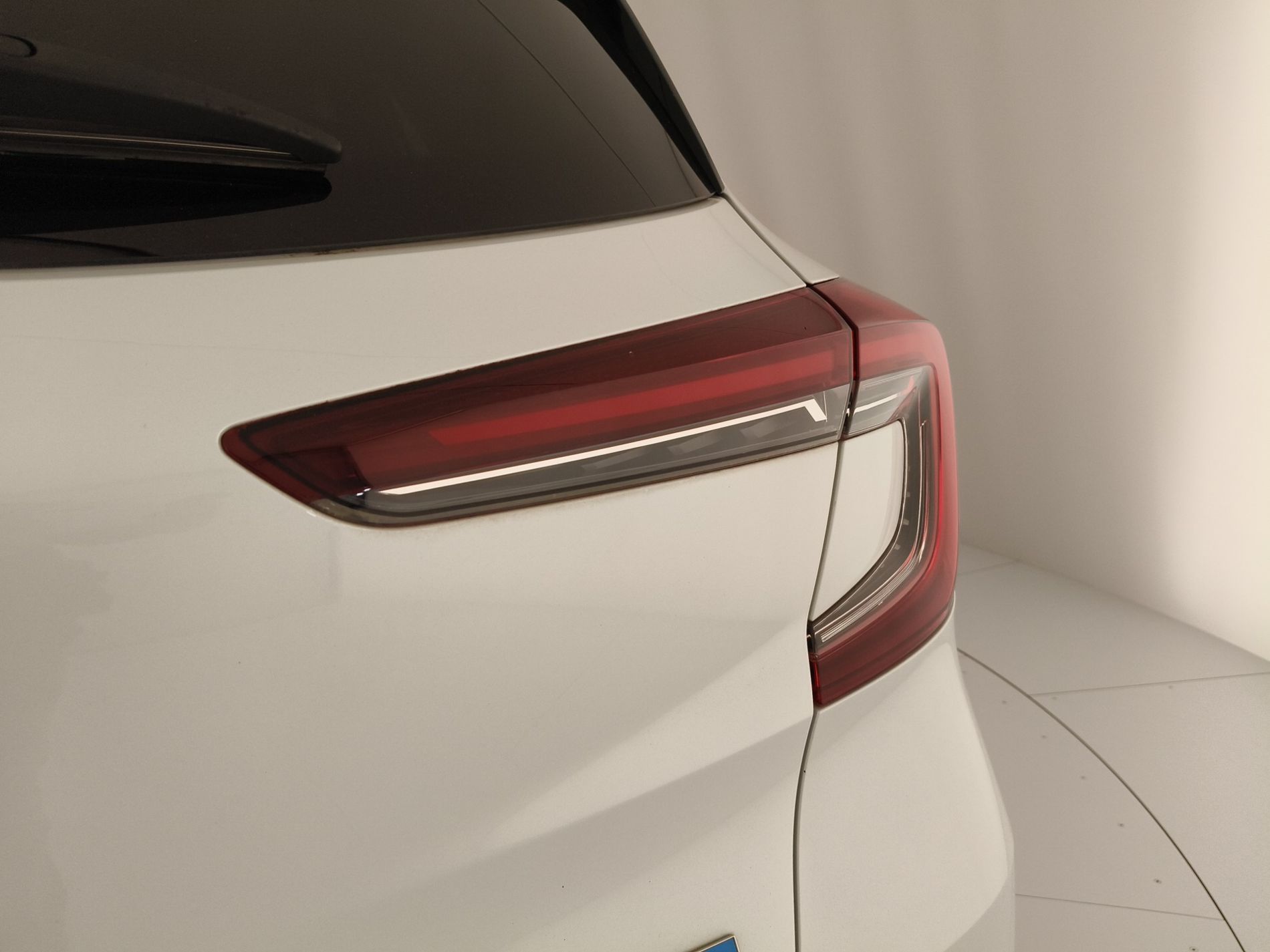 RENAULT Captur Captur 1.6 E-Tech hybrid RS Line 145cv auto - Messa