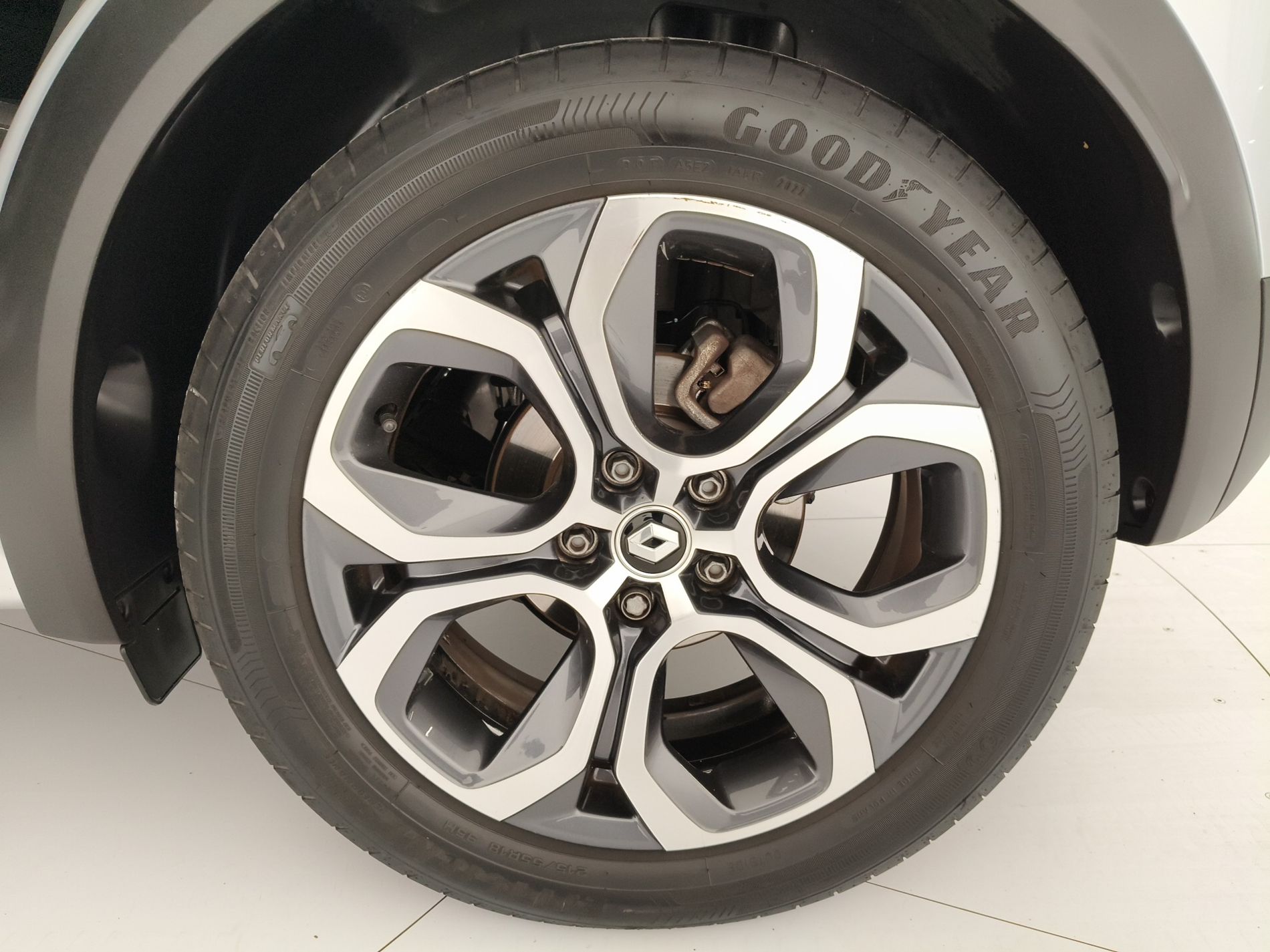 RENAULT Captur Captur 1.6 E-Tech hybrid Techno Fast Track 145cv auto - Messa