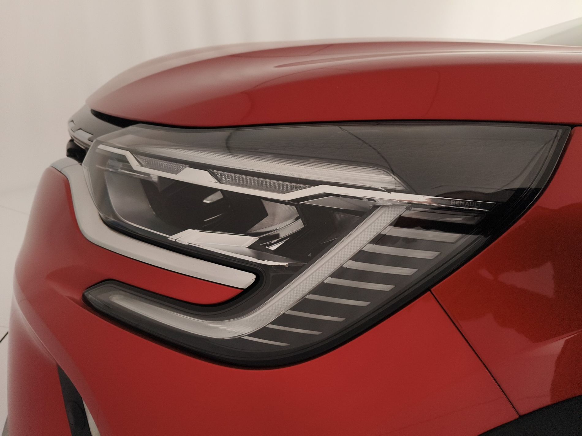 RENAULT Captur Captur 1.6 E-Tech phev Intens 160cv auto my21 - Messa