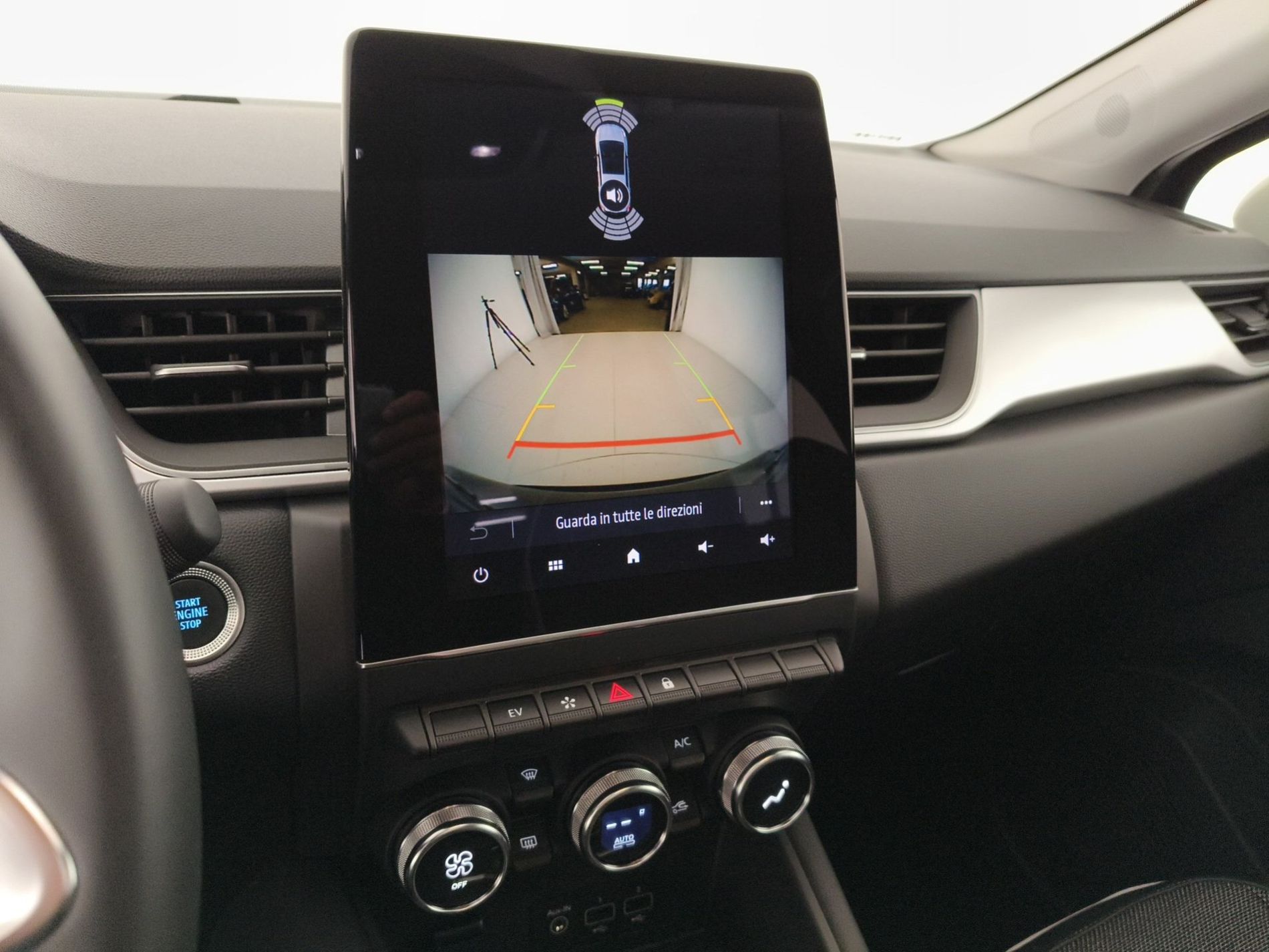 RENAULT Captur Captur 1.6 E-Tech phev Intens 160cv auto my21 - Messa