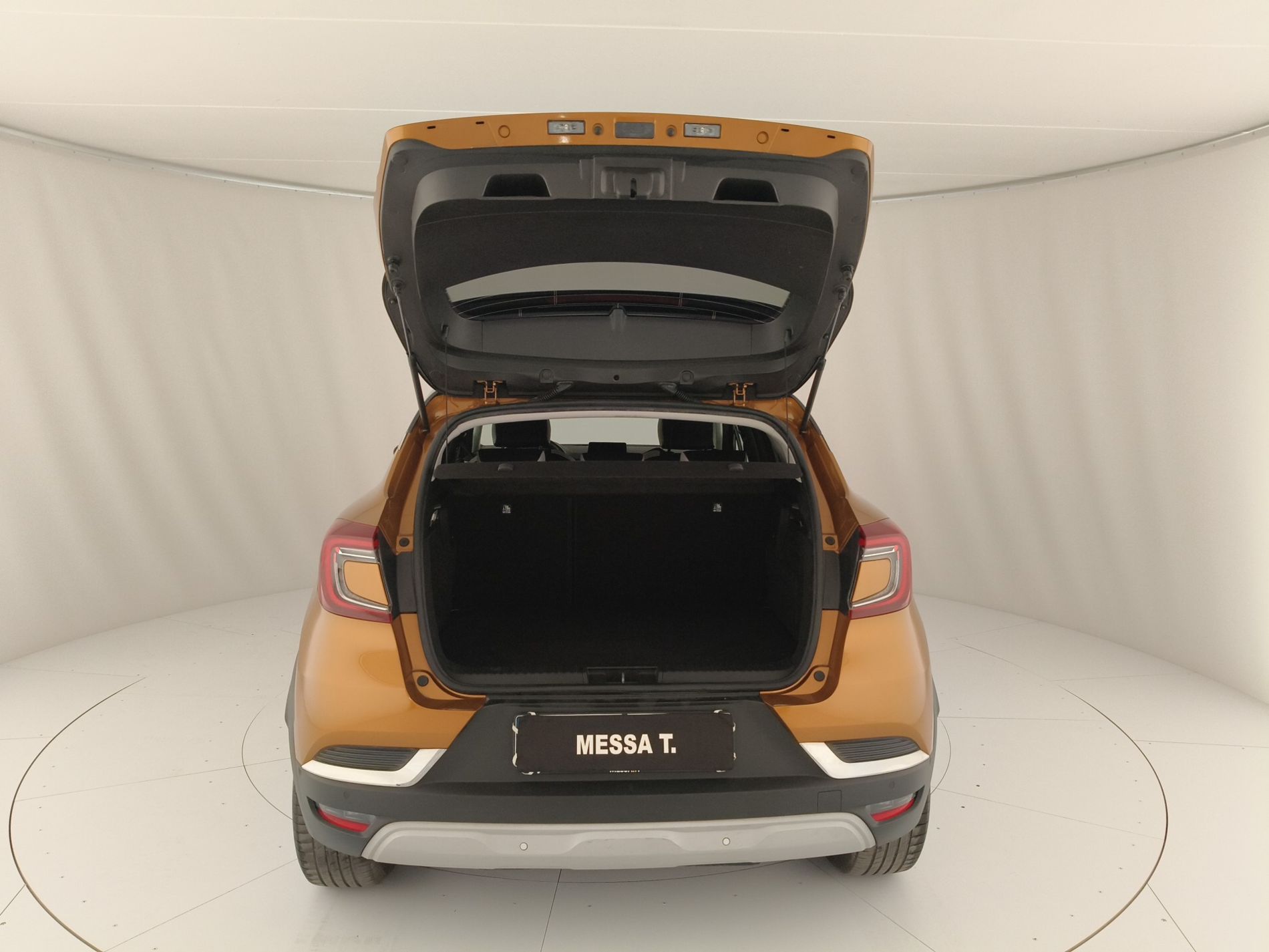 RENAULT Captur II 2019 Captur 1.6 E-TECH Plug-in Hybrid 160cv Intens Auto - Messa