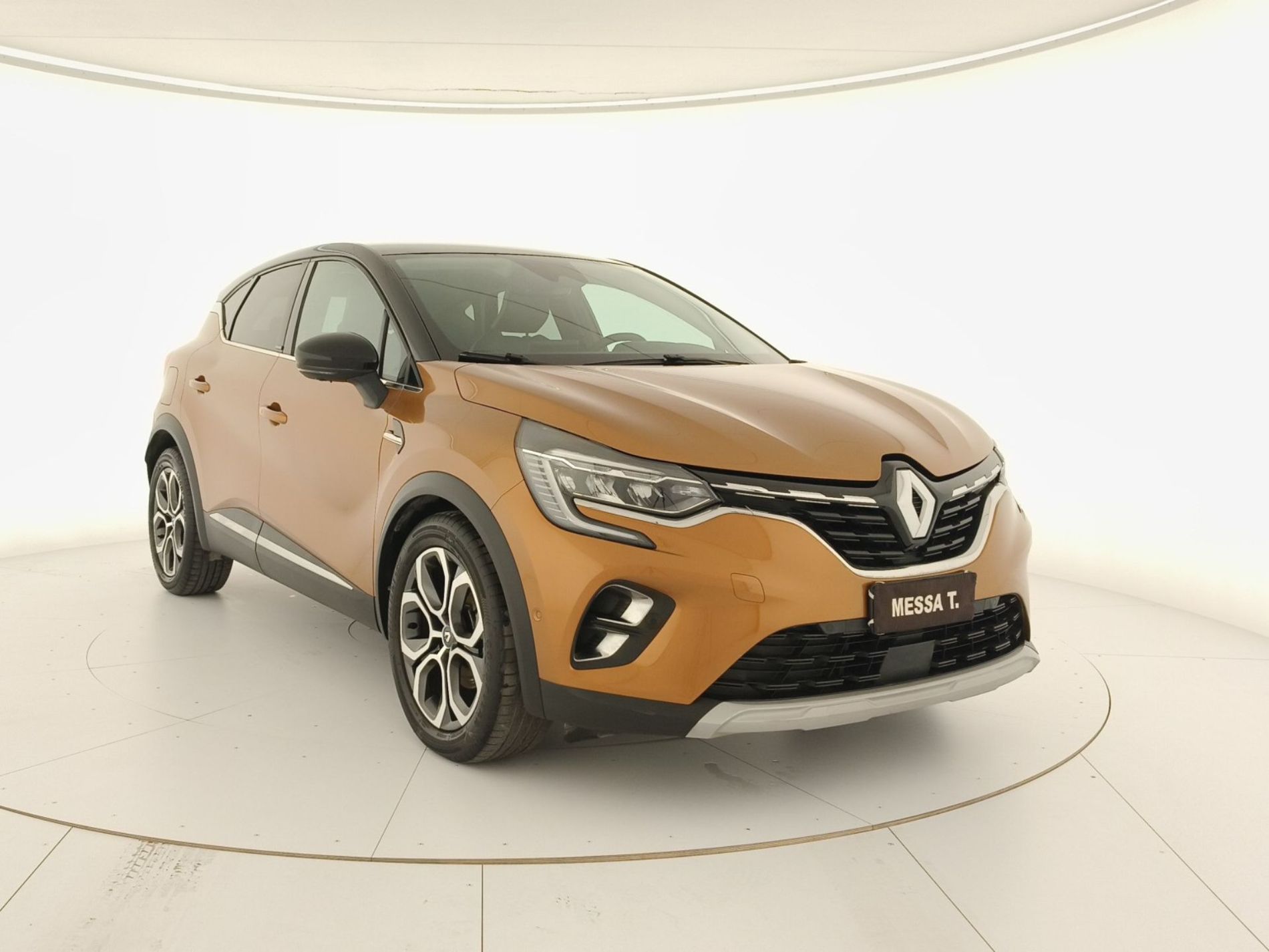 RENAULT Captur II 2019 Captur 1.6 E-TECH Plug-in Hybrid 160cv Intens Auto - Messa