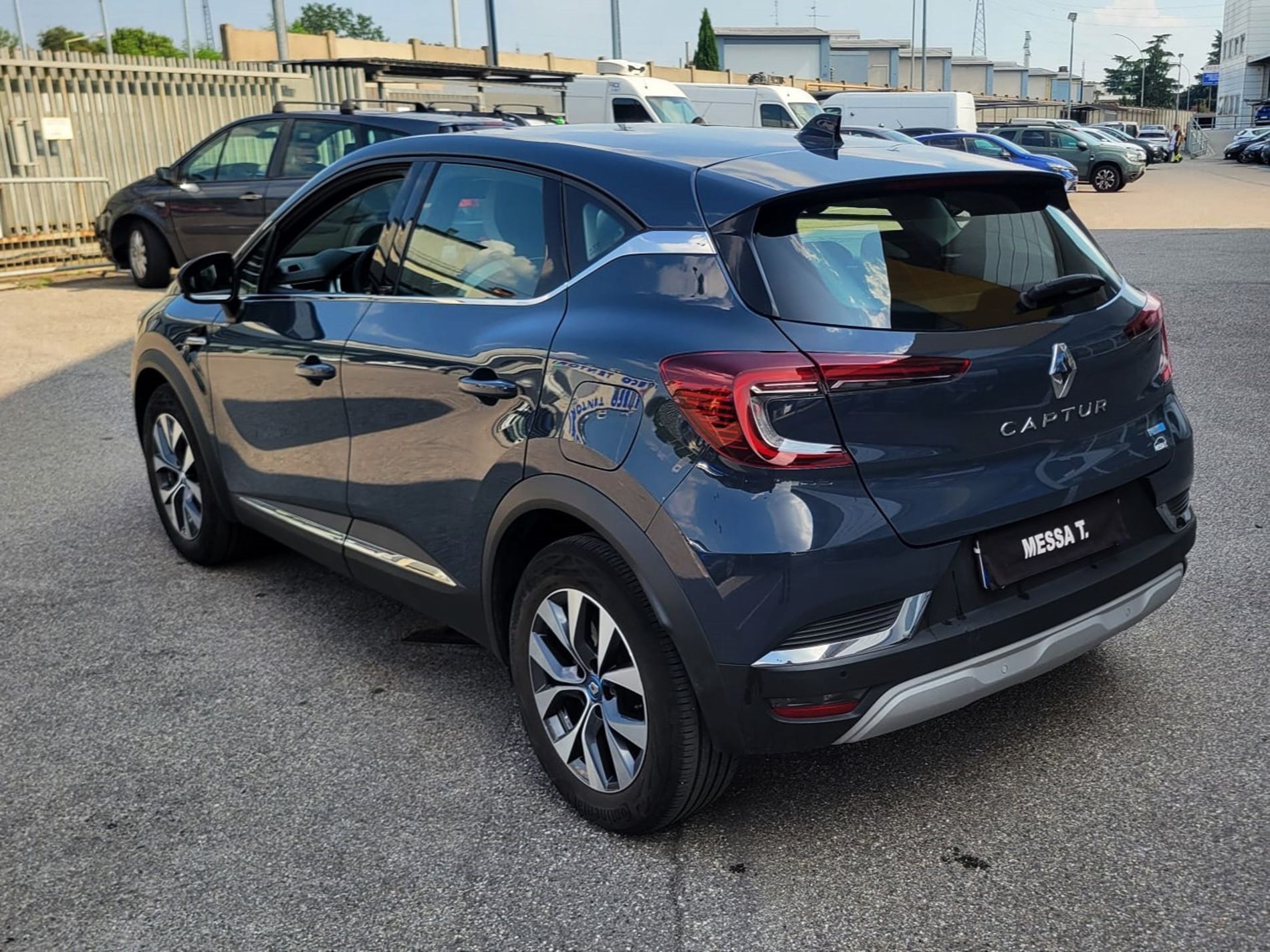 RENAULT Captur II 2019 Captur 1.6 E-TECH Plug-in Hybrid 160cv Intens Auto - Messa