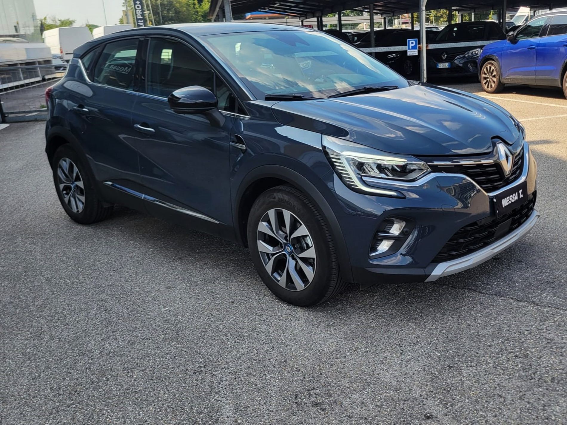 RENAULT Captur II 2019 Captur 1.6 E-TECH Plug-in Hybrid 160cv Intens Auto - Messa