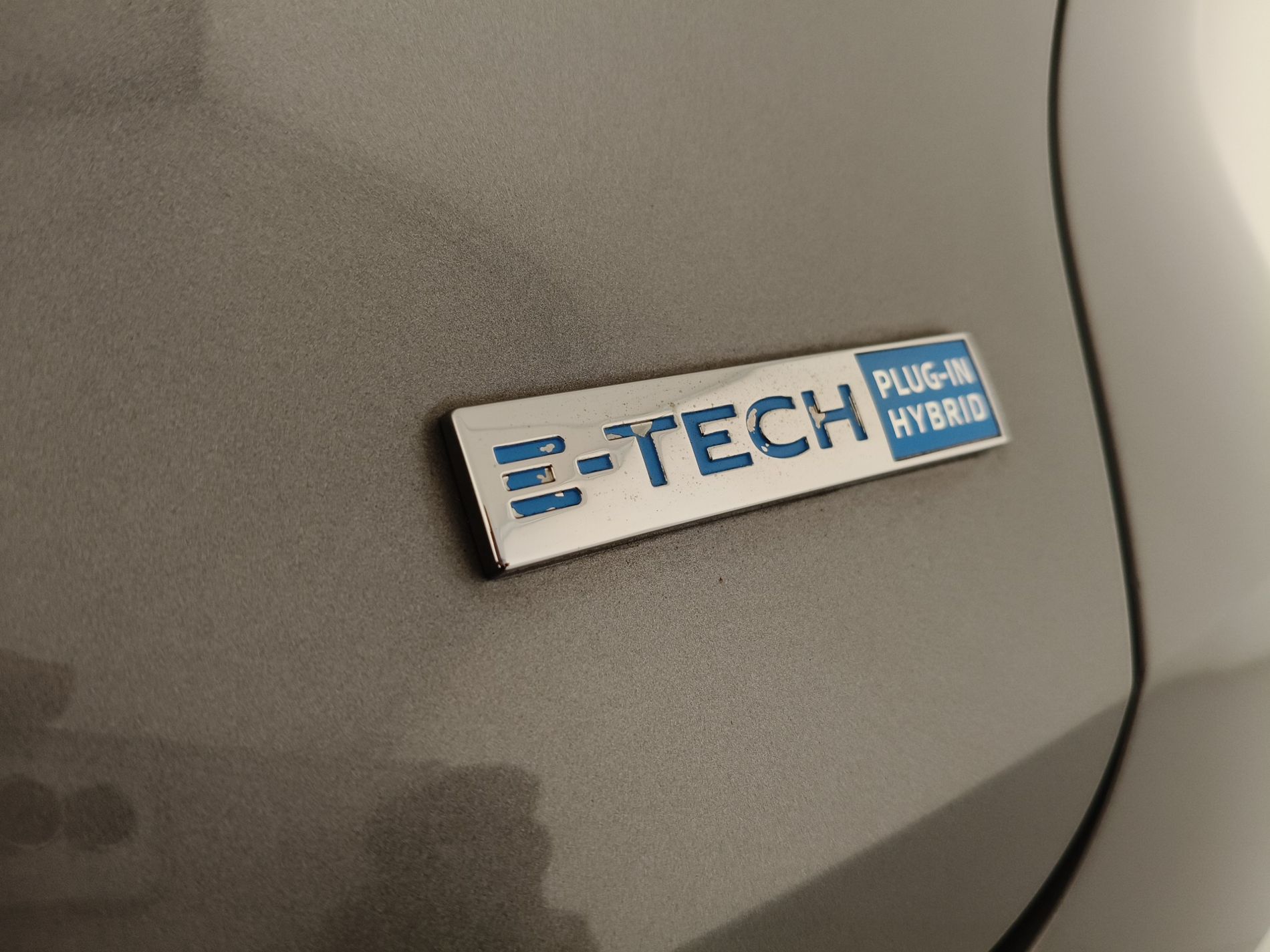 RENAULT Captur II 2019 Captur 1.6 E-TECH Plug-in Hybrid 160cv Intens Auto - Messa