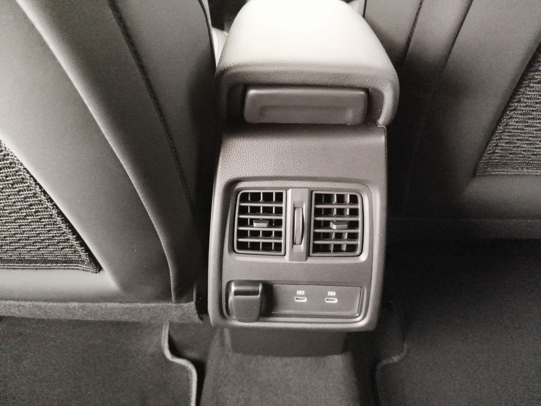 Renault NUOVO CAPTUR techno TCe 90 - Messa